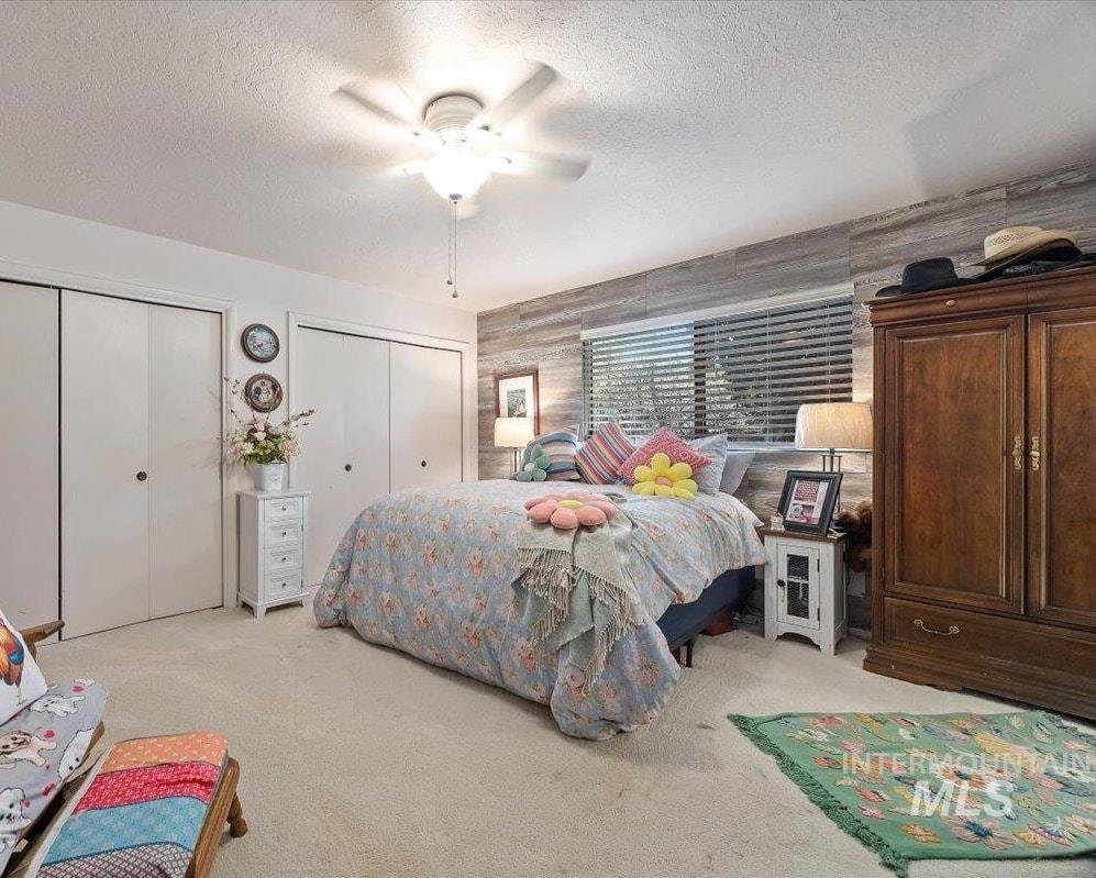 215 Willow Ln. Property Photo 17