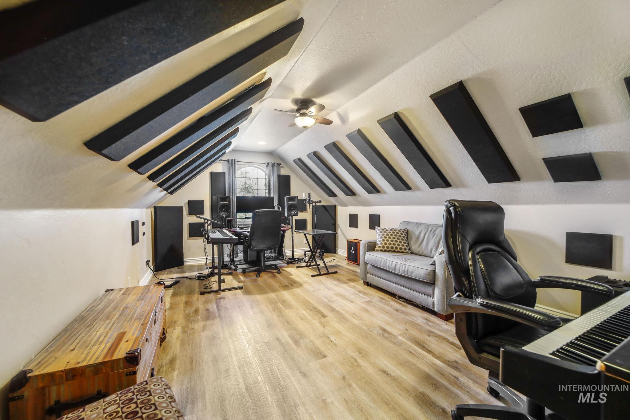 3408 Ridge Line Dr. Property Photo 30