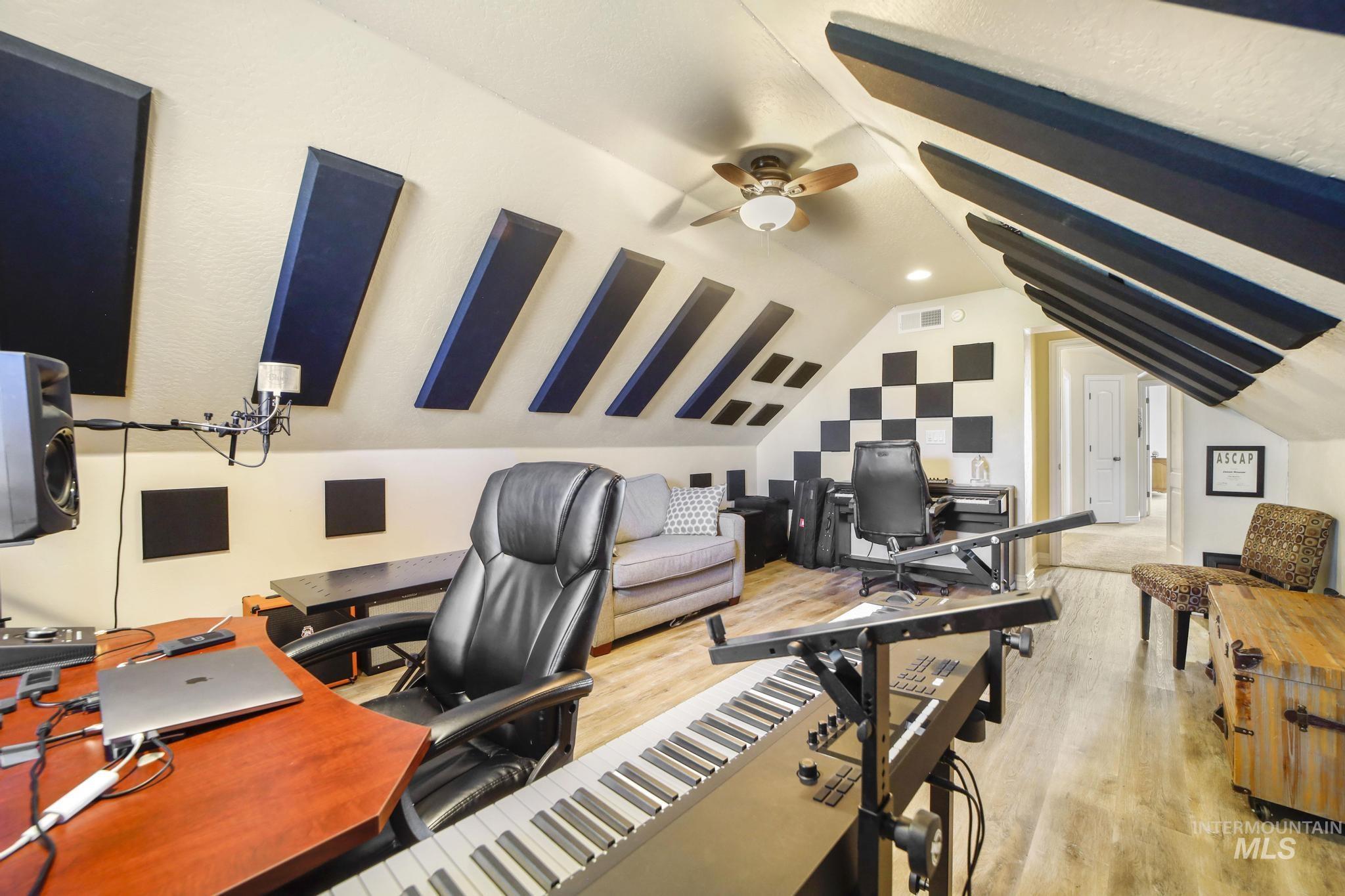 3408 Ridge Line Dr. Property Photo 31