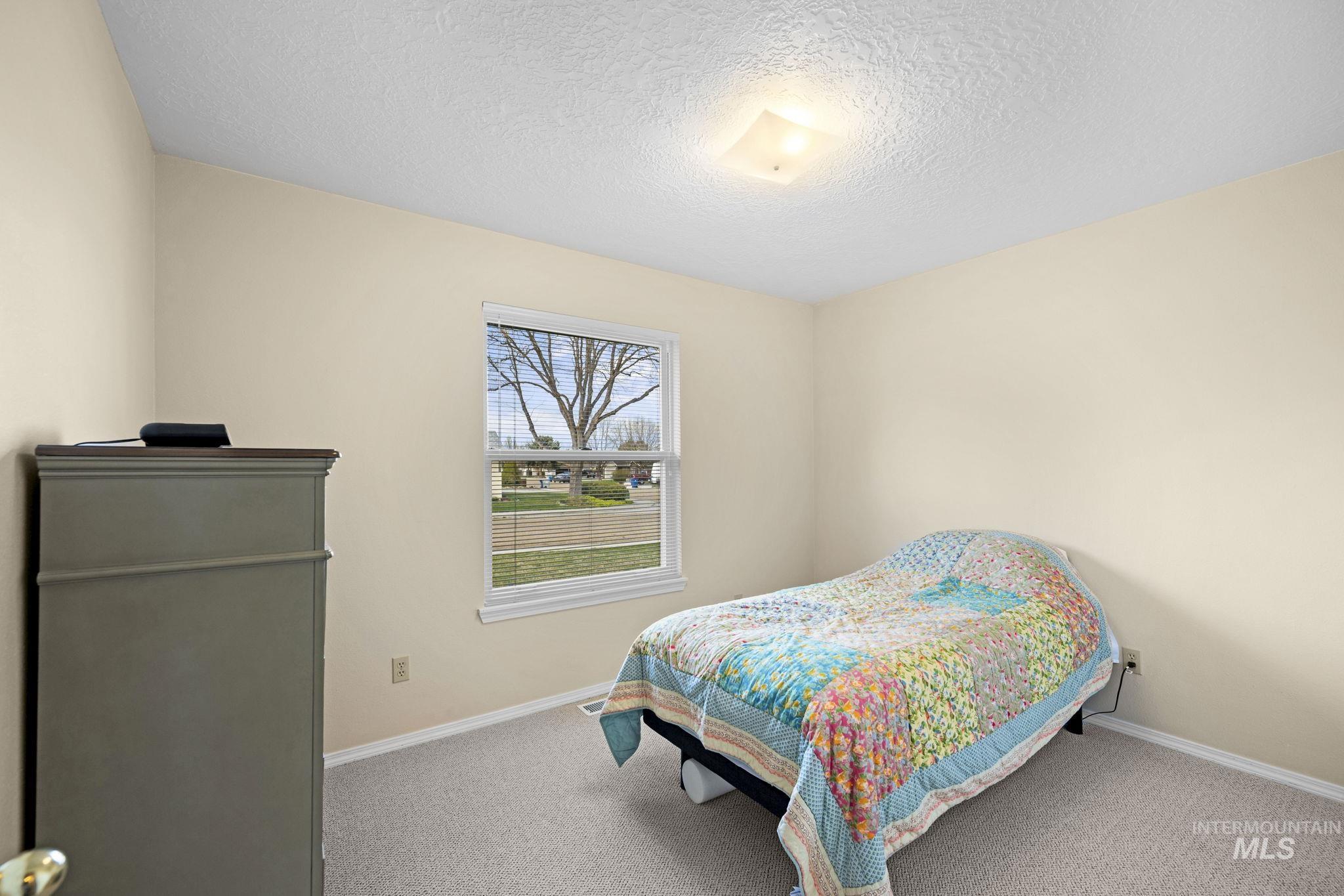 622 Marie Ct. Property Photo 14