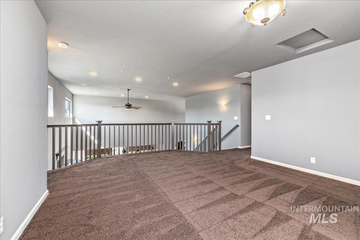 311 W Cub St. Property Photo 22