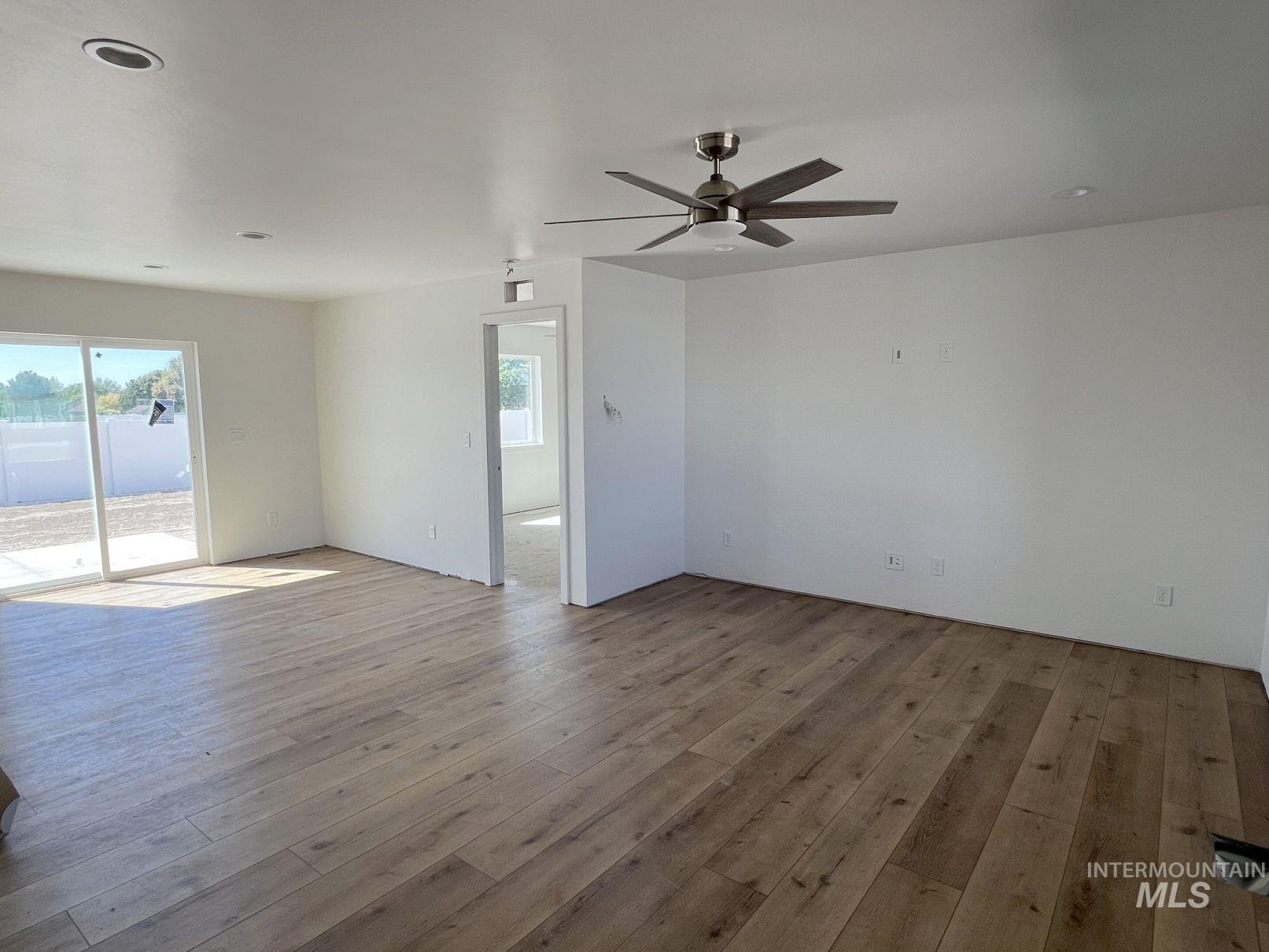 1355 N Kennedy Street Property Photo 2