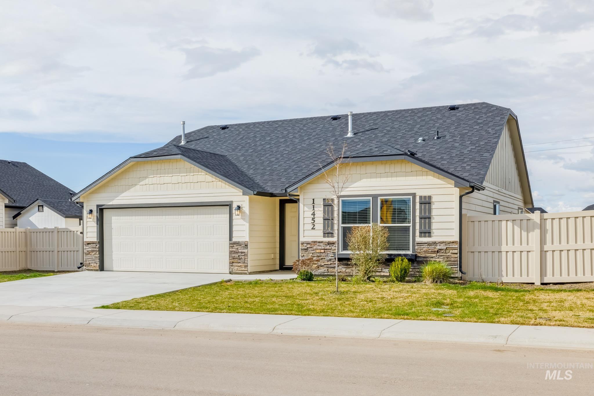 11452 Catalin Dr Property Photo 3