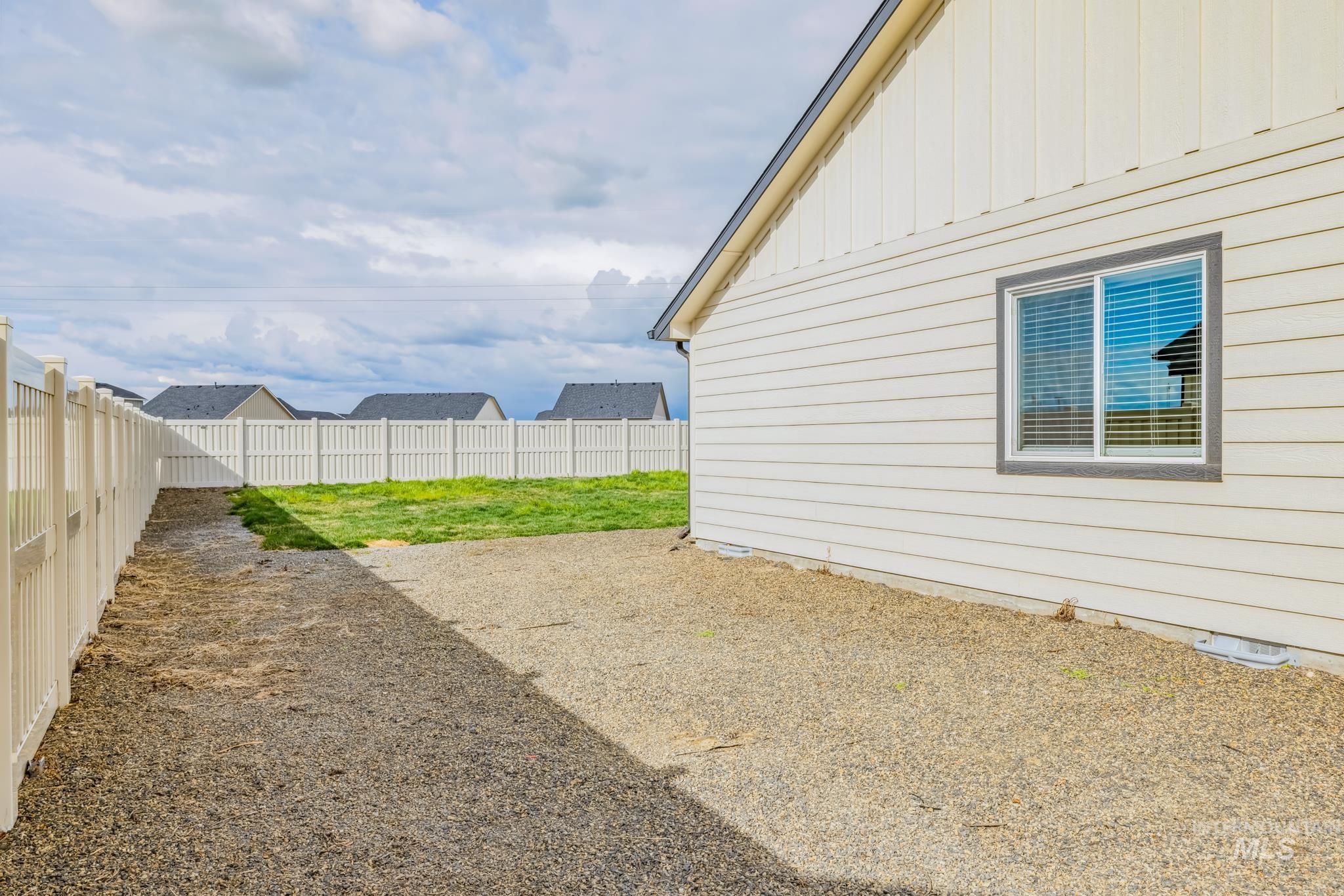 11452 Catalin Dr Property Photo 27