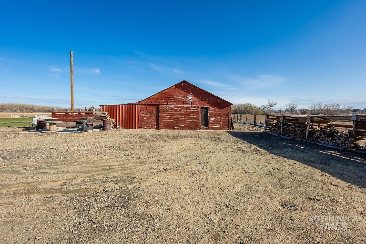 9612 Lake Shore Dr Property Photo 37