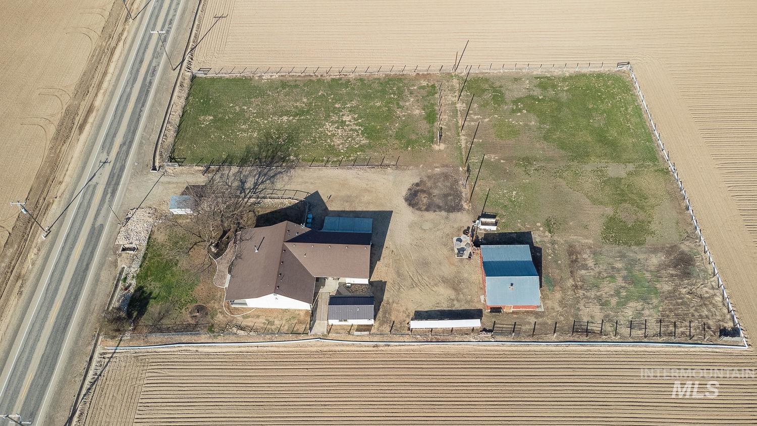9612 Lake Shore Dr Property Photo 39