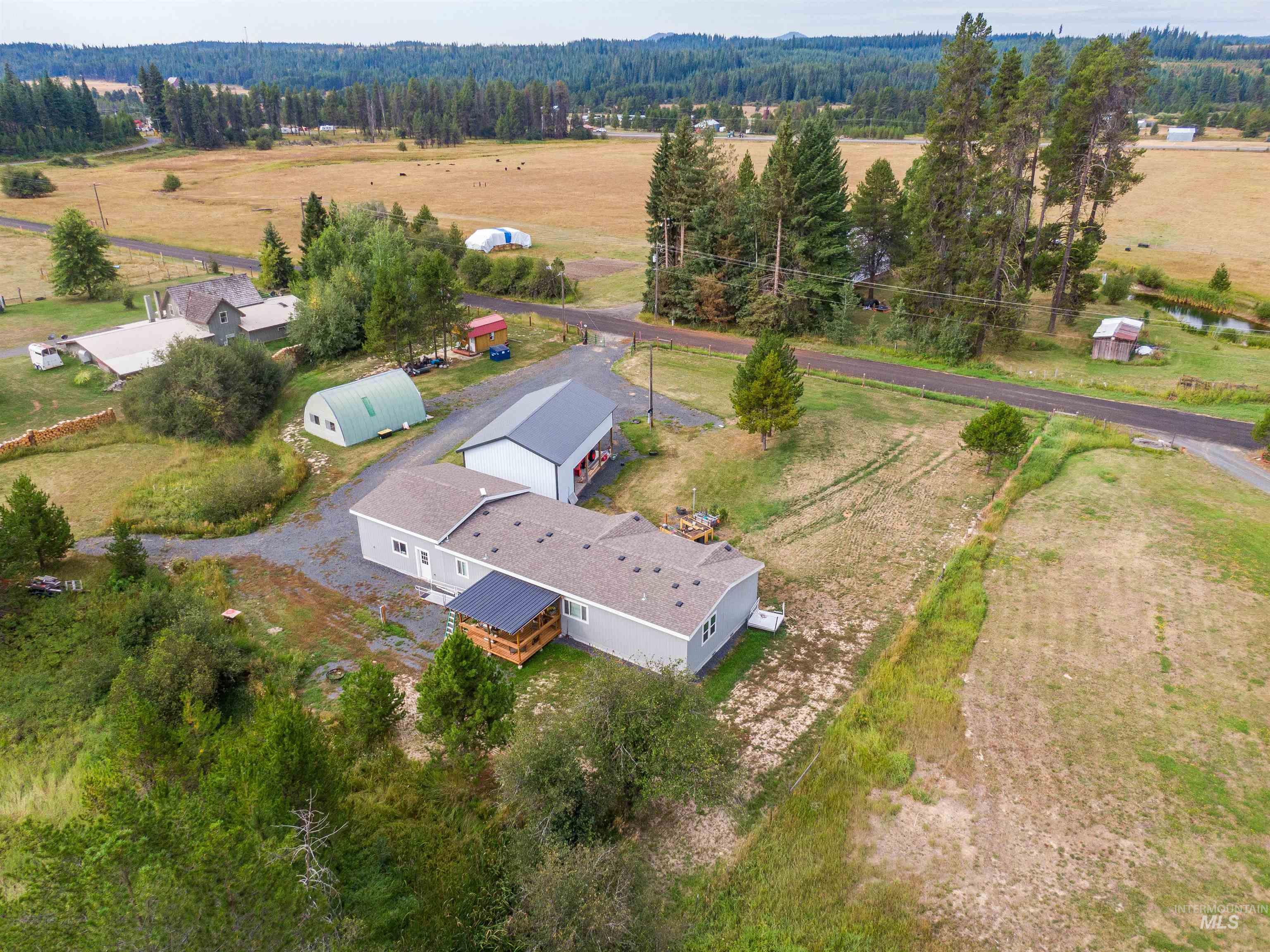 1030 Sanderson Lane Property Photo