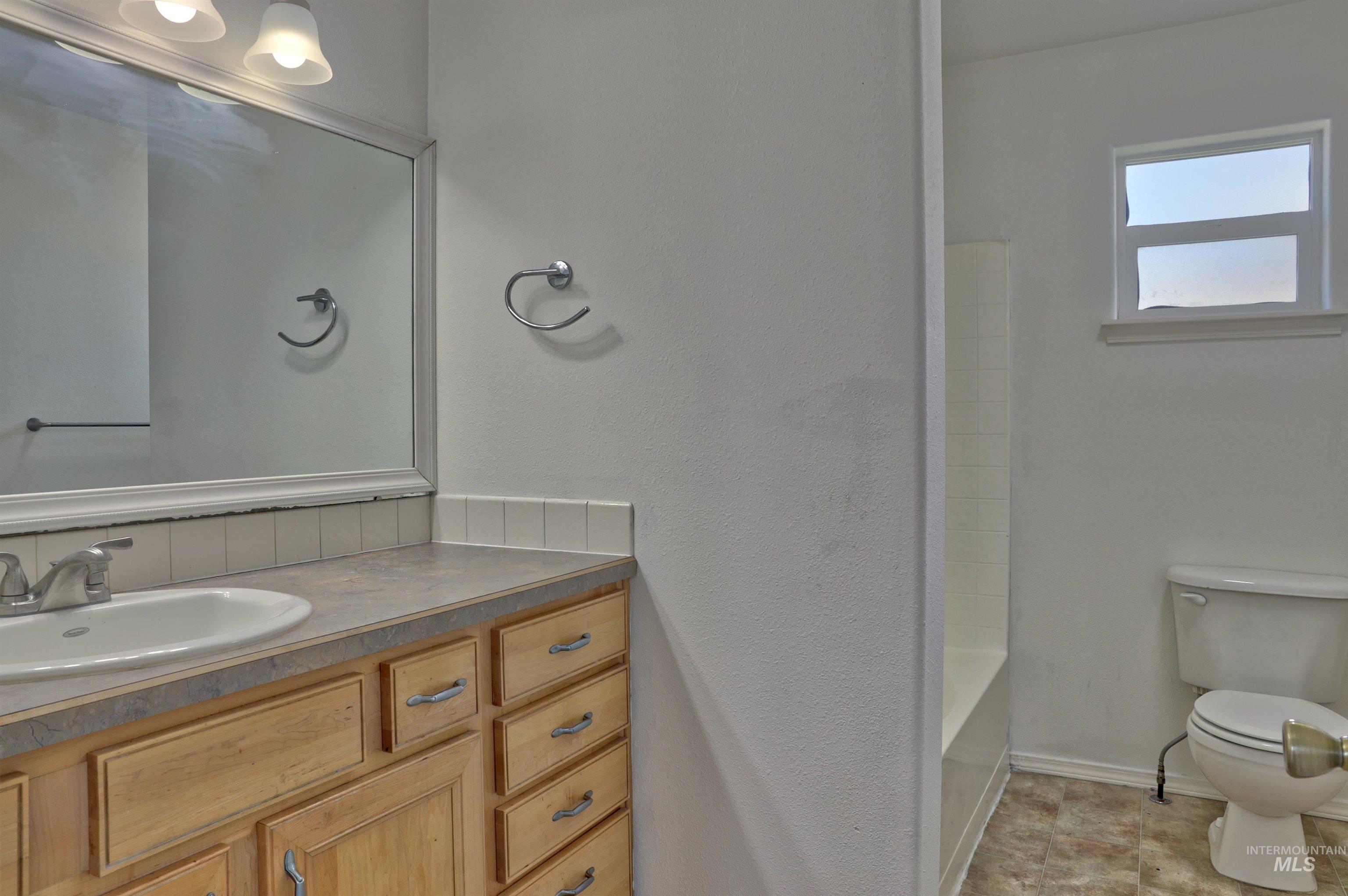 462 Nw Sandpiper Ave Property Photo 16