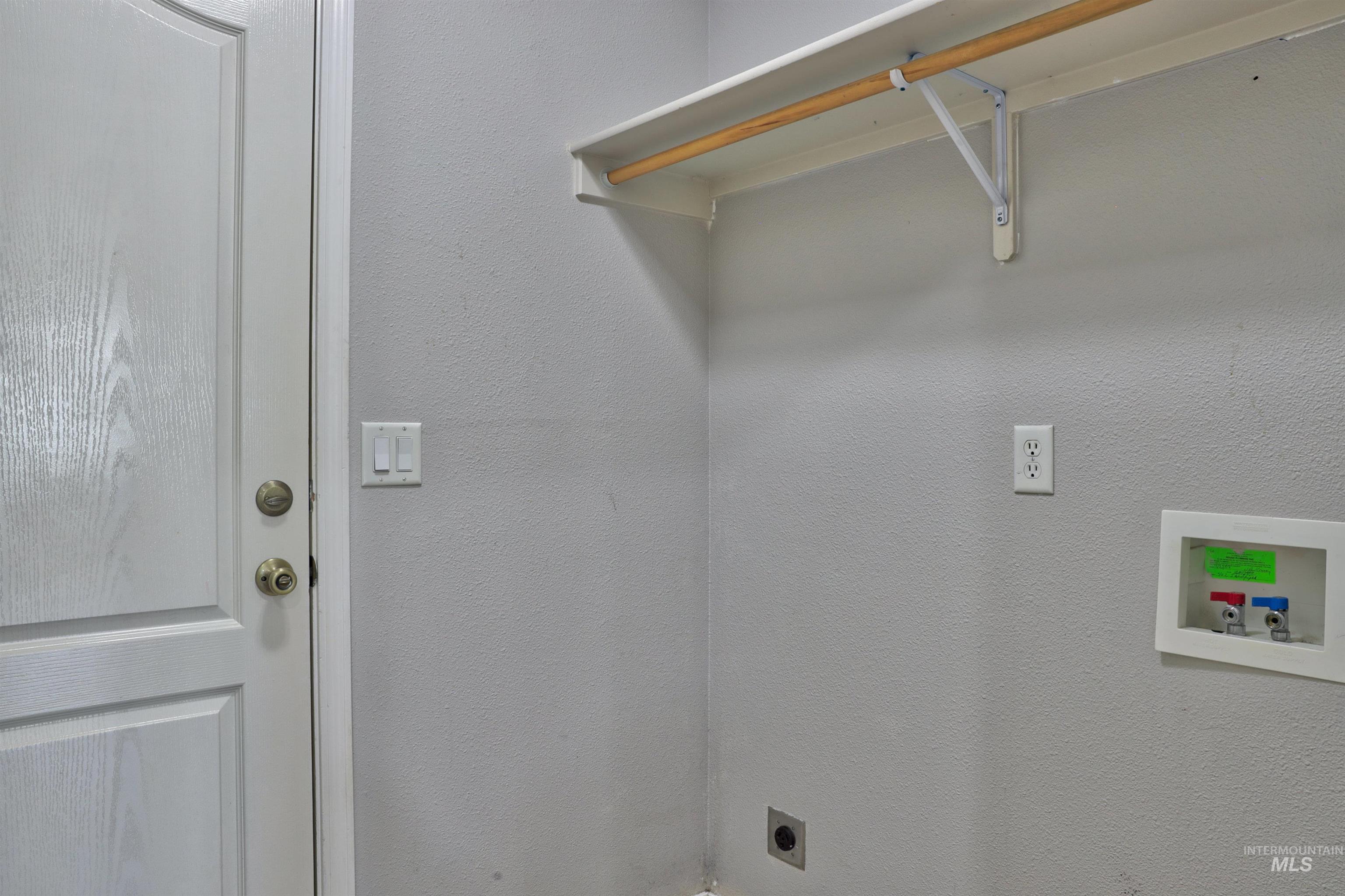 462 Nw Sandpiper Ave Property Photo 26