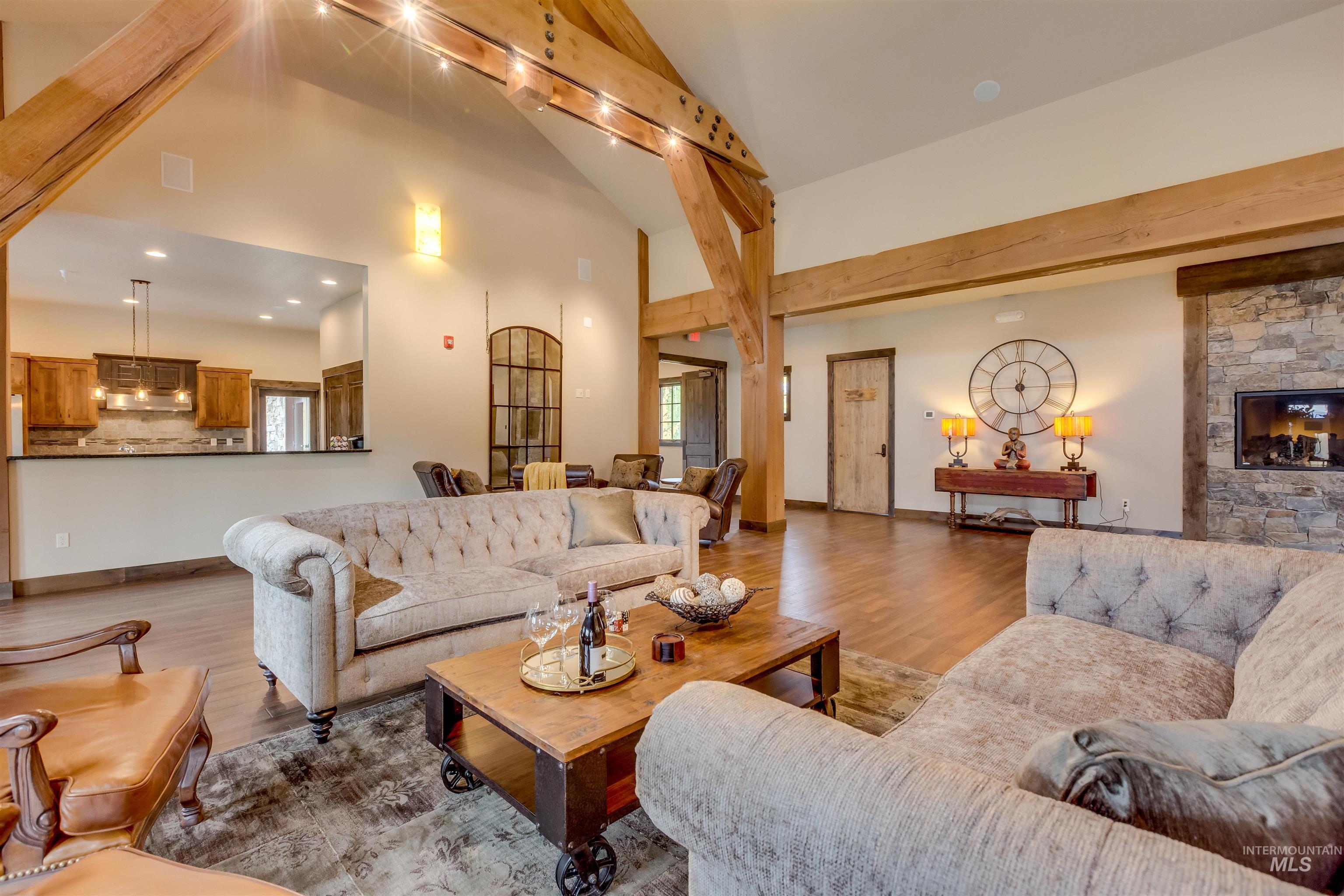 11 Owleclover Lane Property Photo 7