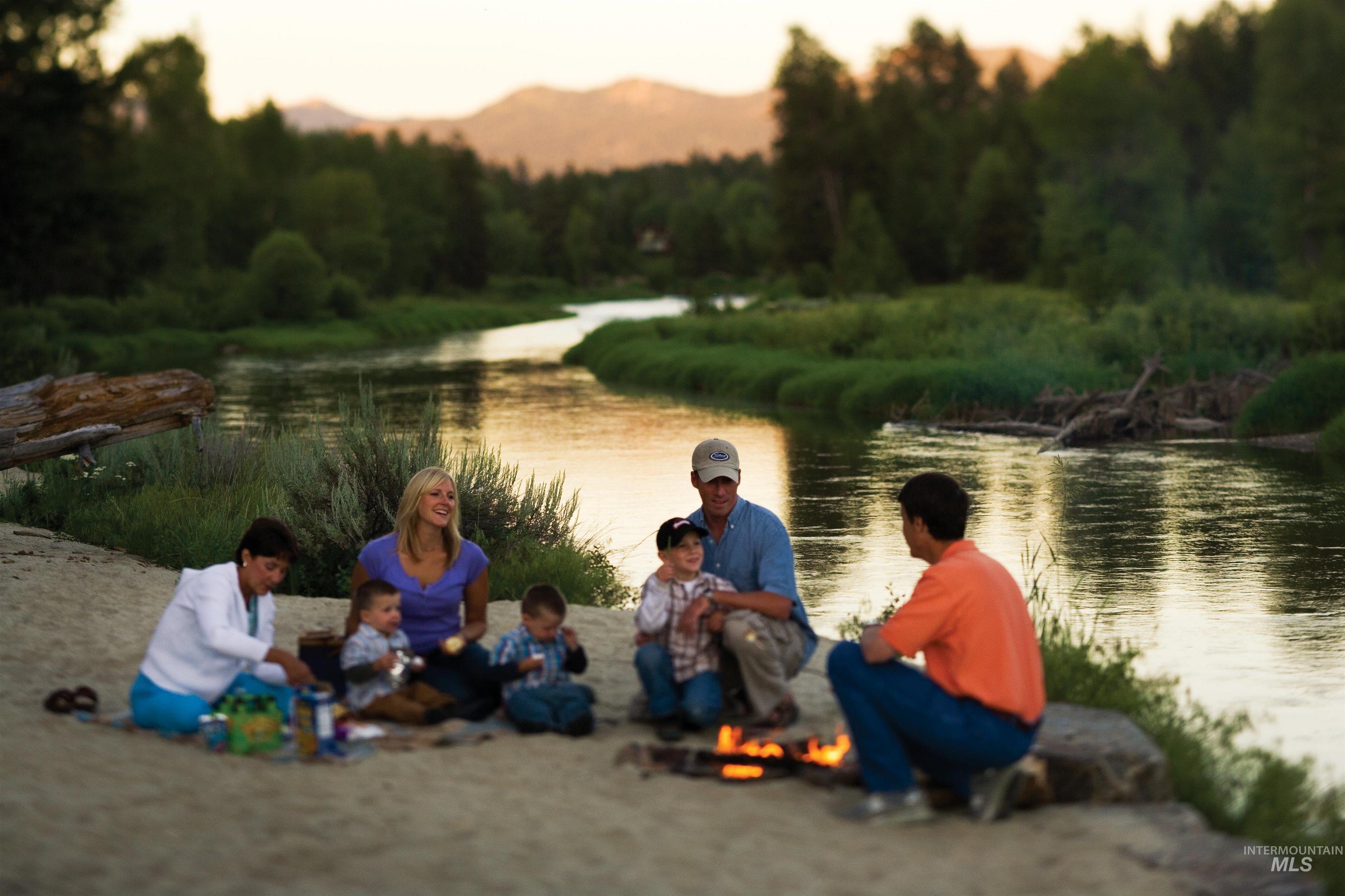 11 Owleclover Lane Property Photo 14