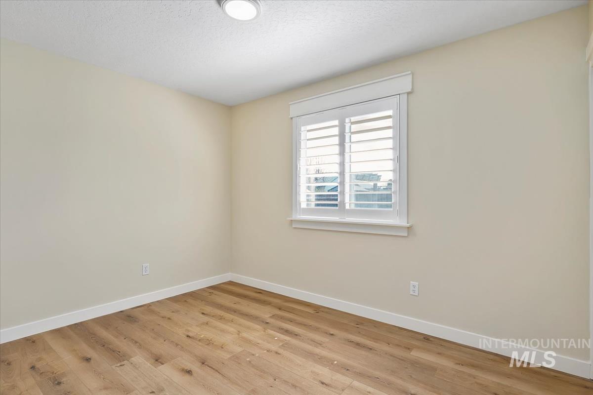 3924 Hickman Property Photo 18