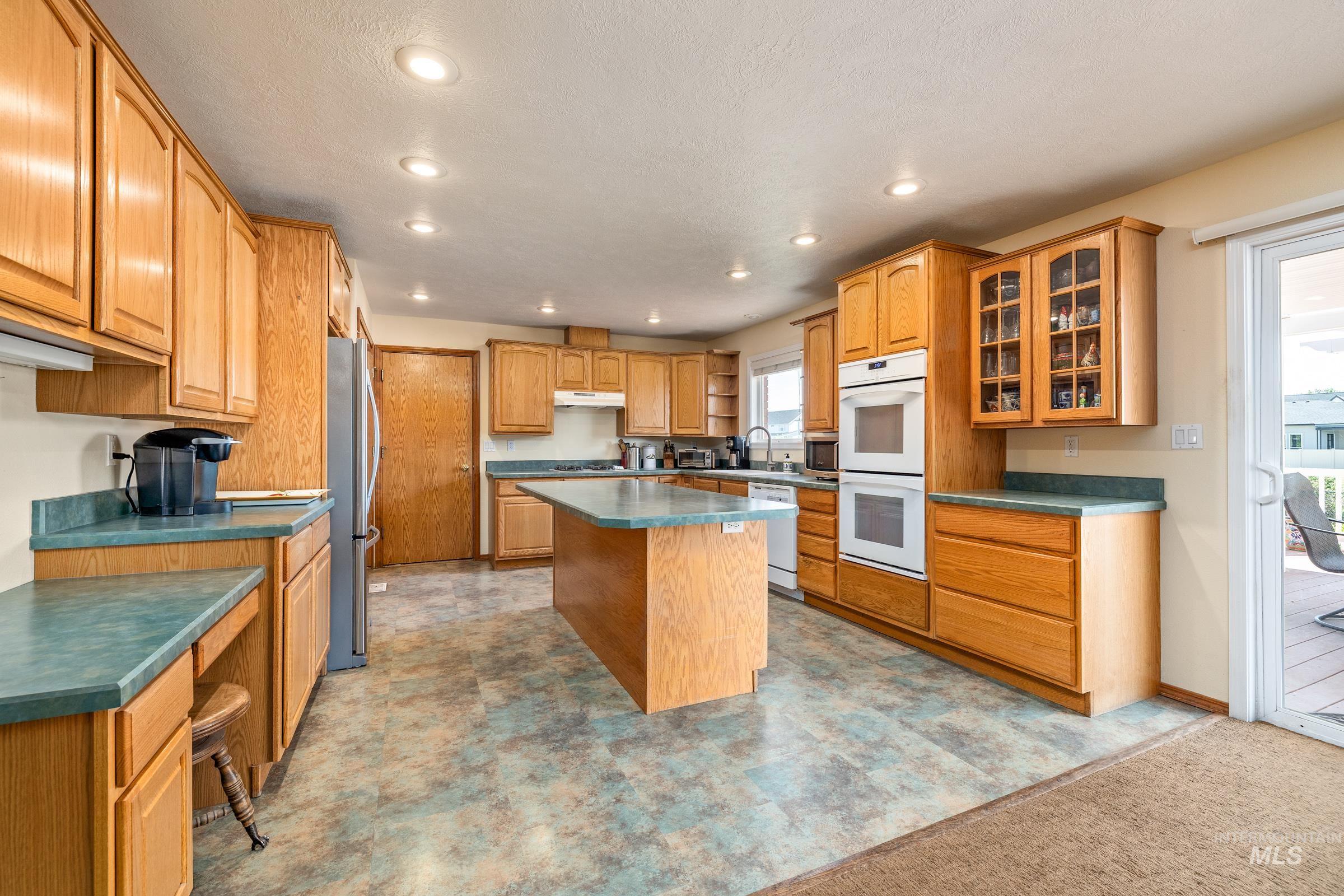 2522 N Park Ln Property Photo 14