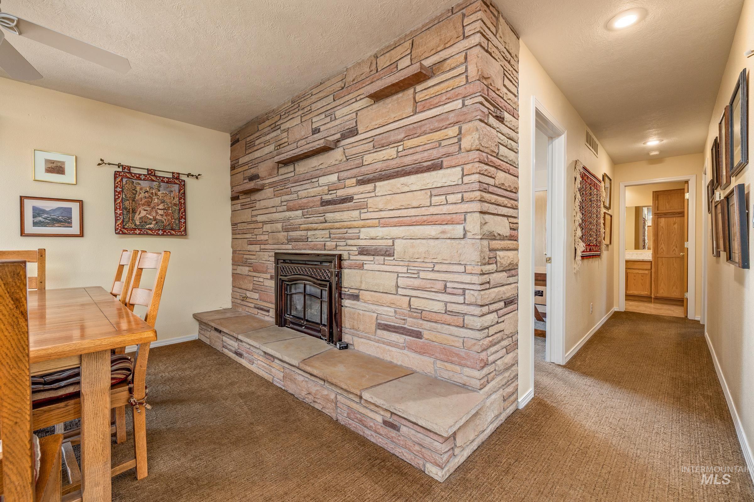 2522 N Park Ln Property Photo 16