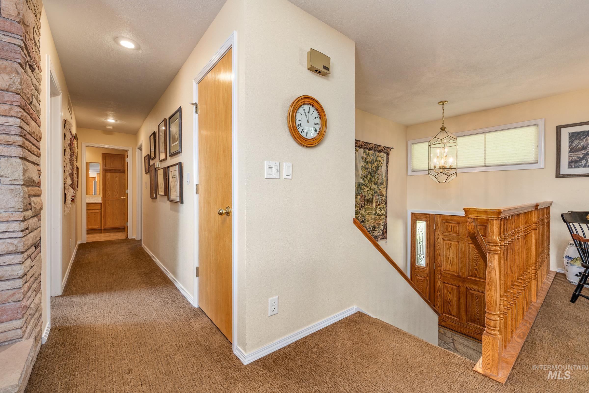 2522 N Park Ln Property Photo 17