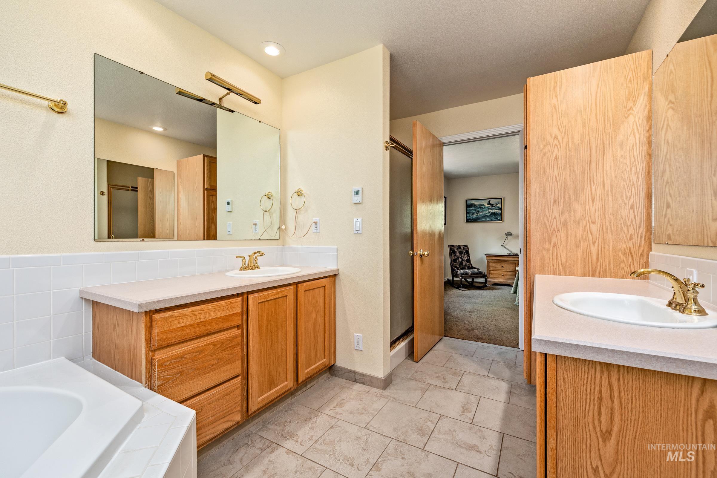 2522 N Park Ln Property Photo 20