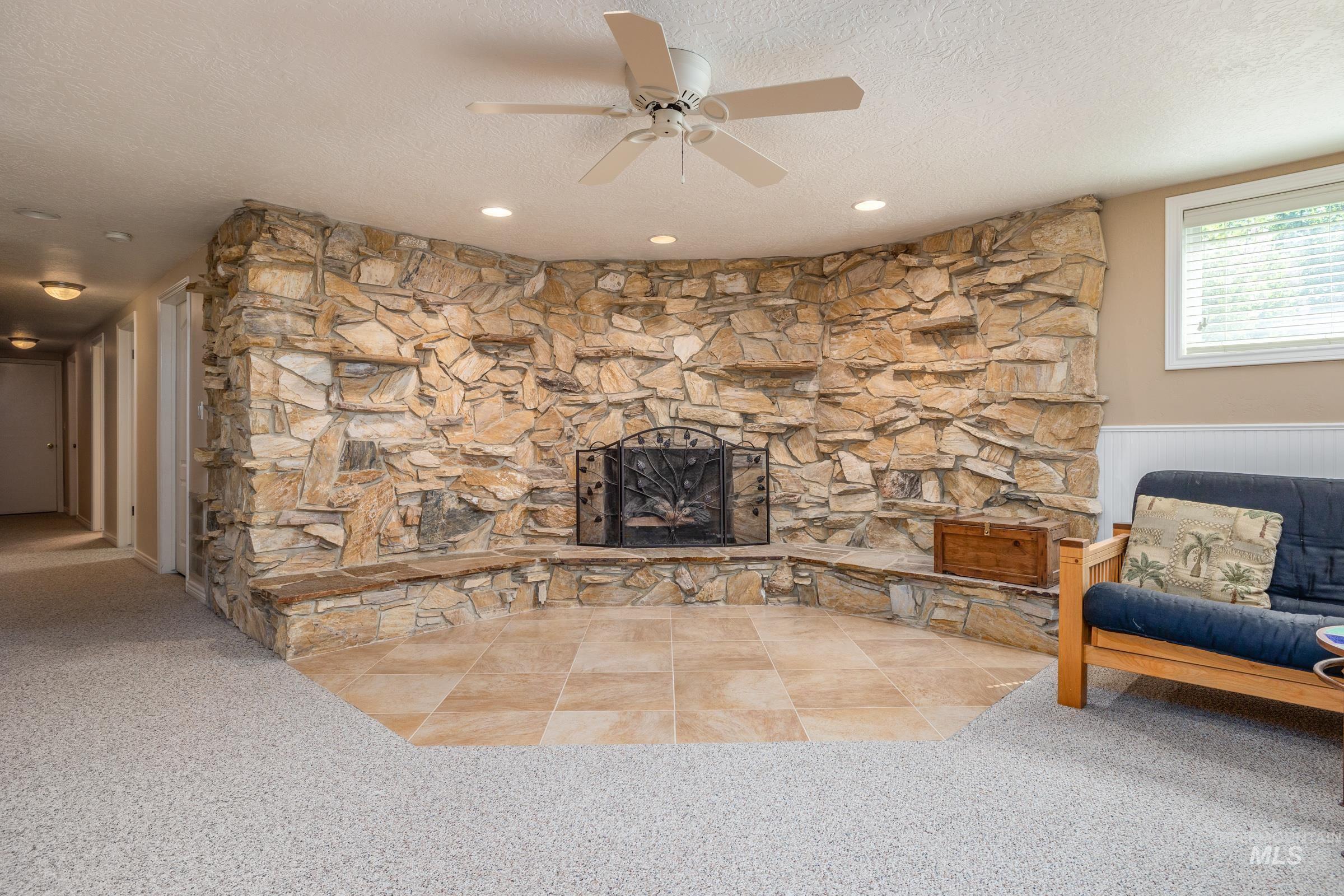 2522 N Park Ln Property Photo 23