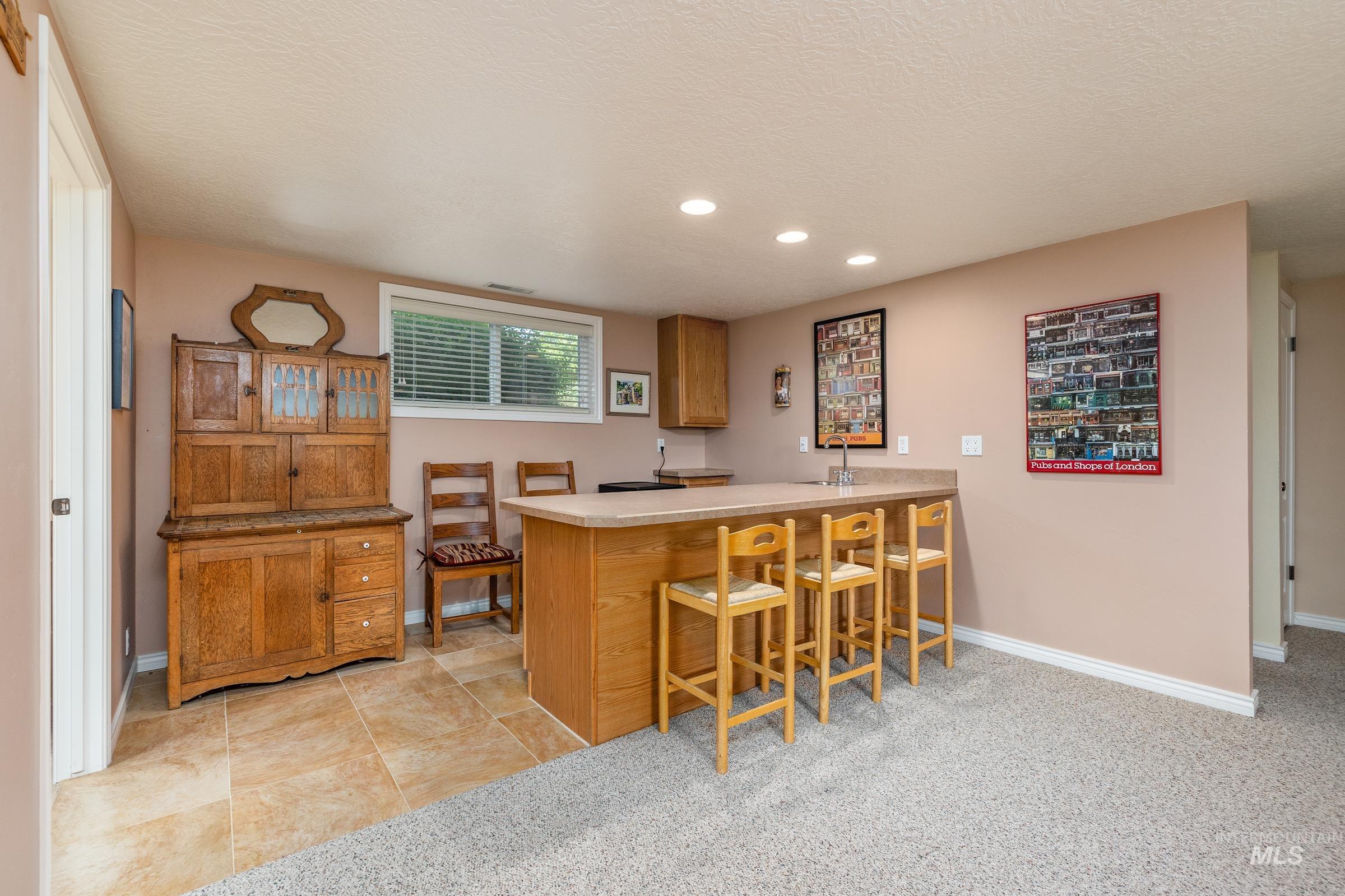2522 N Park Ln Property Photo 26