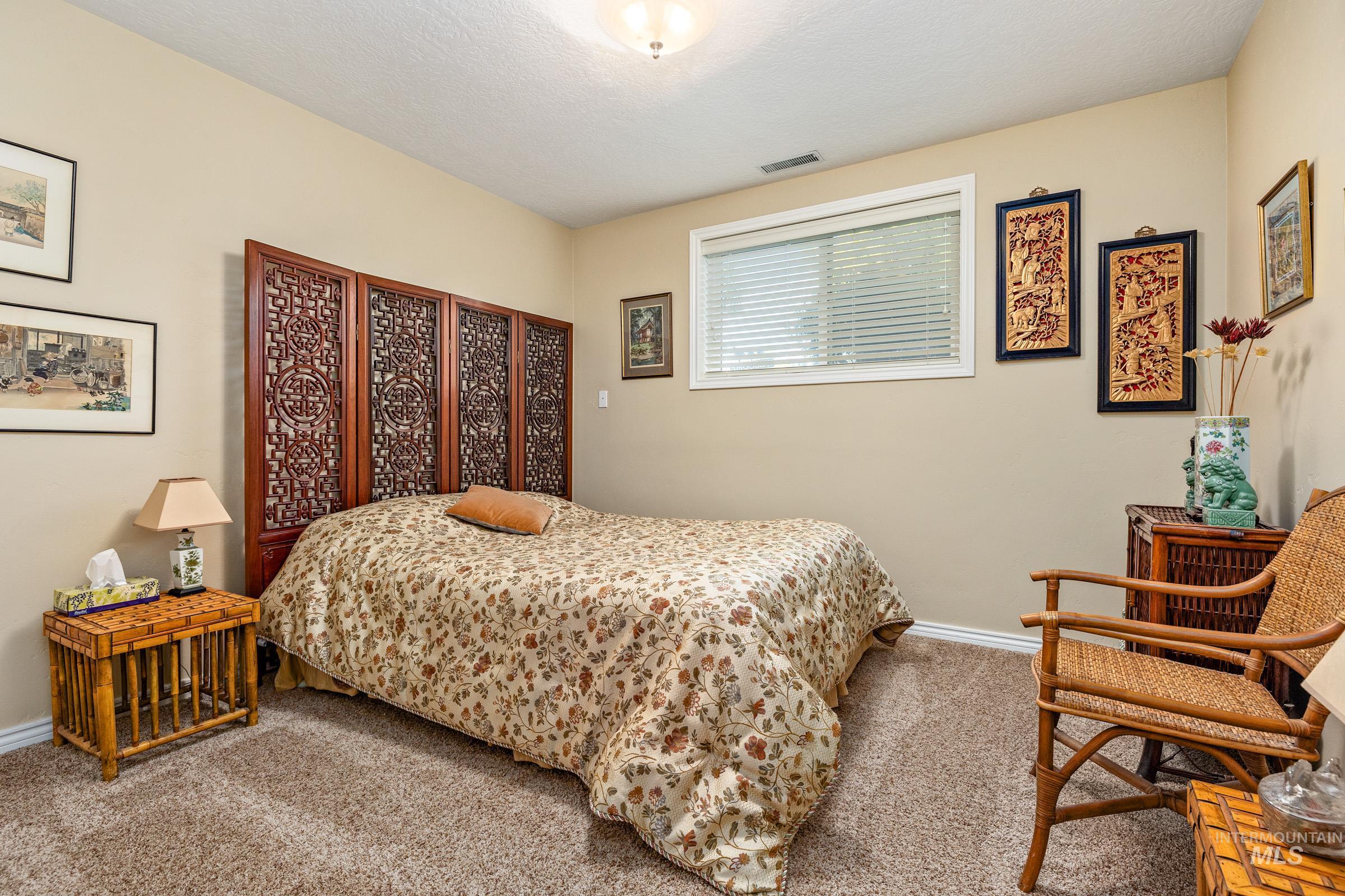 2522 N Park Ln Property Photo 31