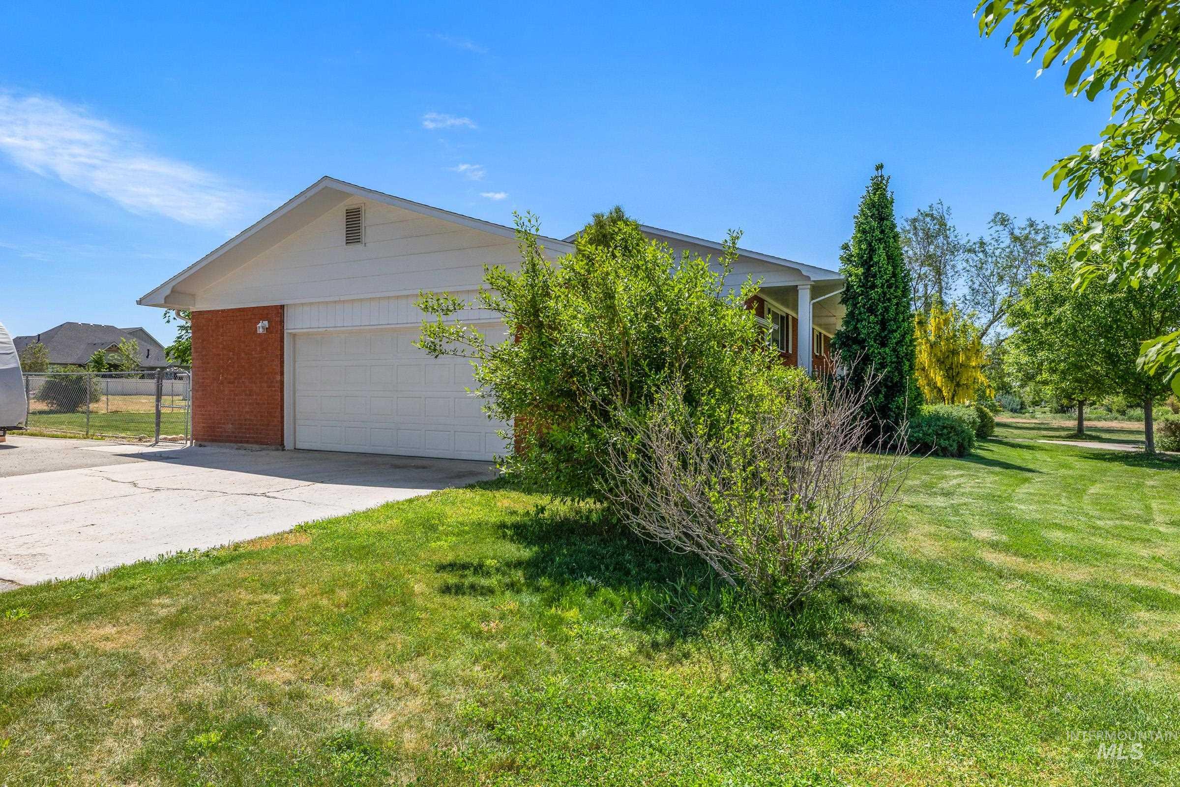2522 N Park Ln Property Photo 41