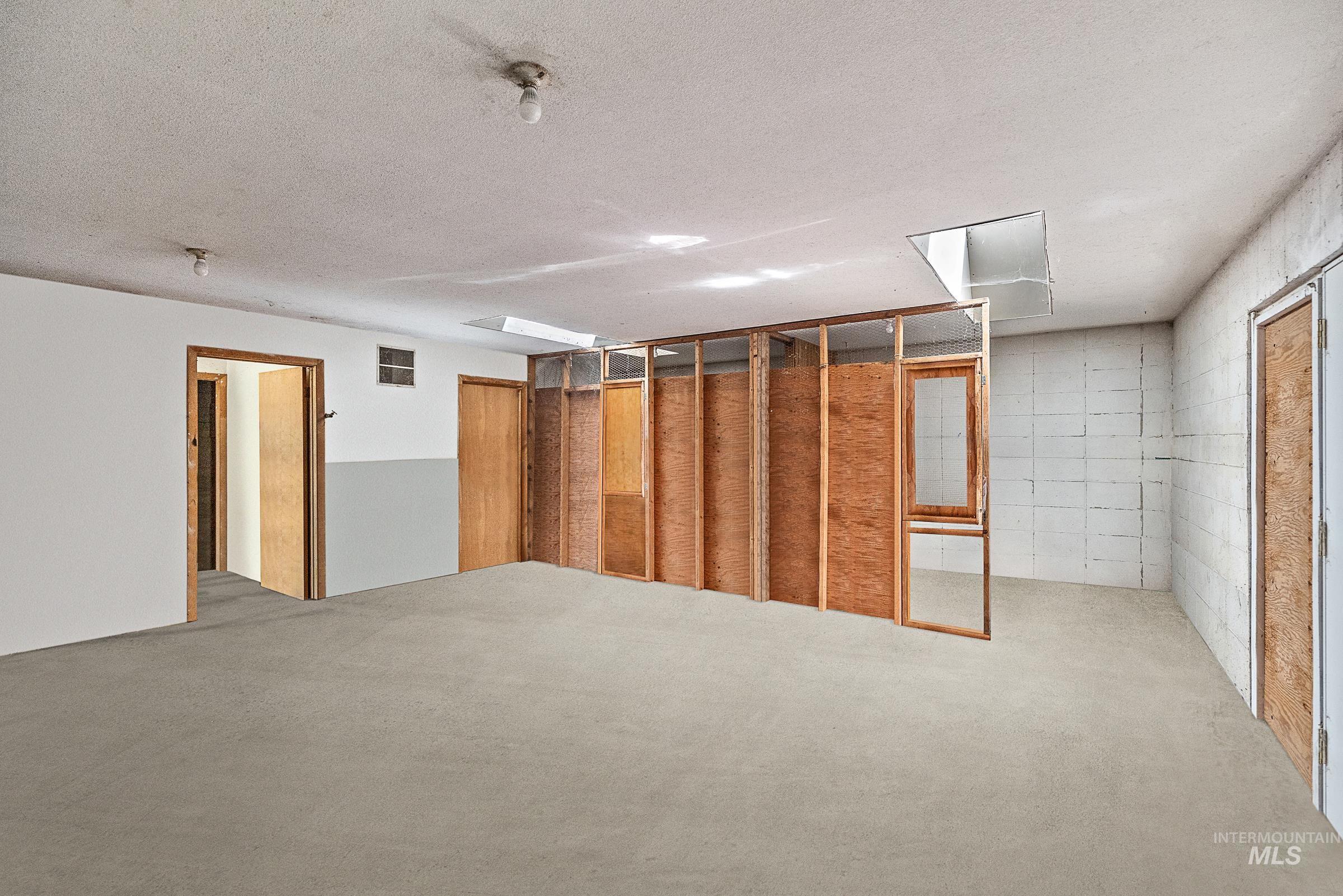 2522 N Park Ln Property Photo 48