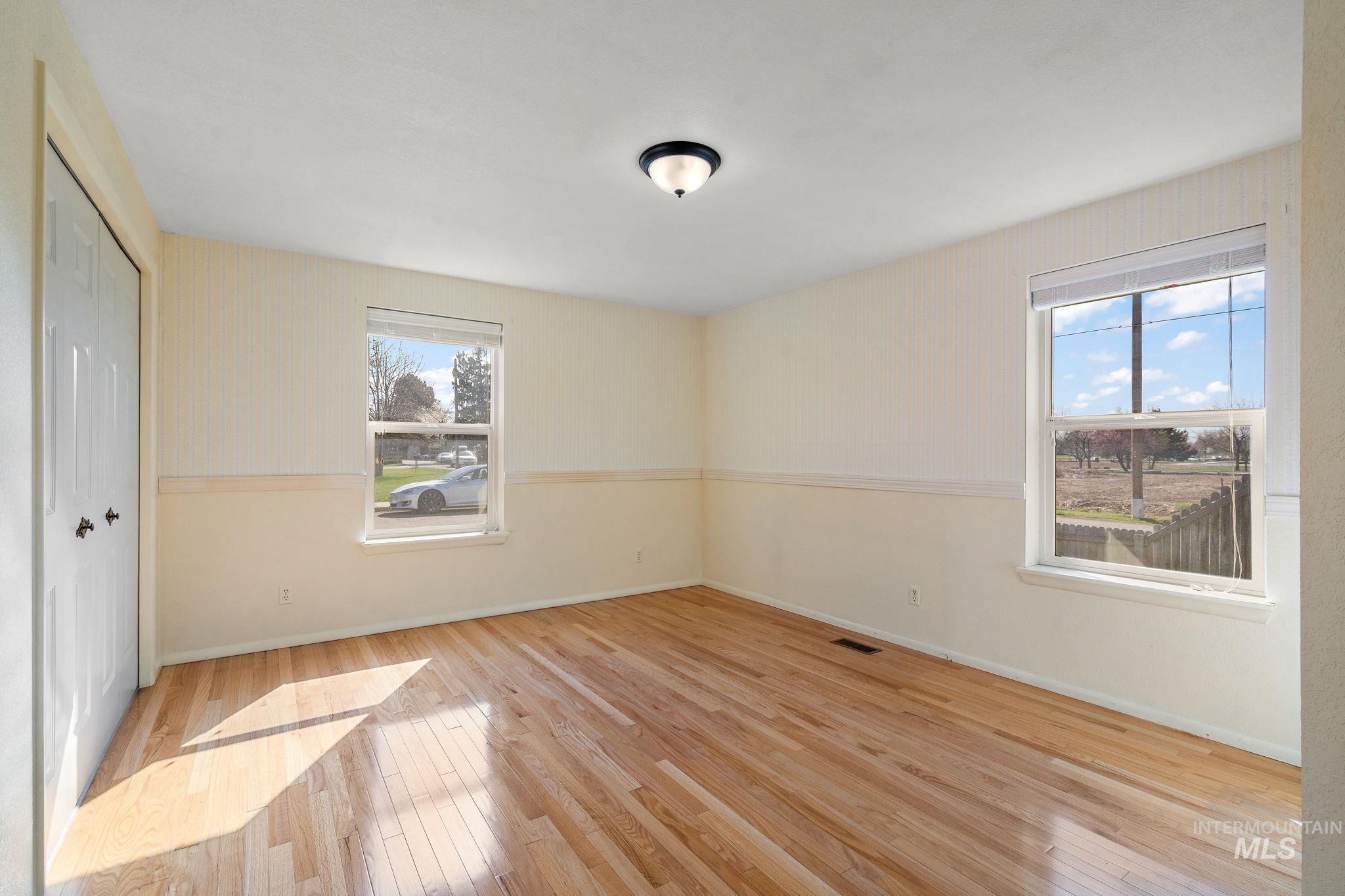 2603 N Westland Place Property Photo 9