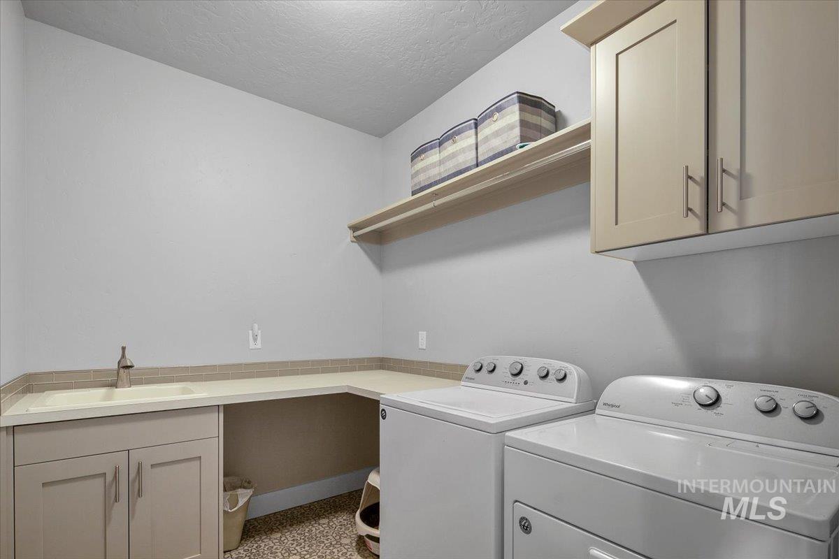10085 W Golden Rain St. Property Photo 22