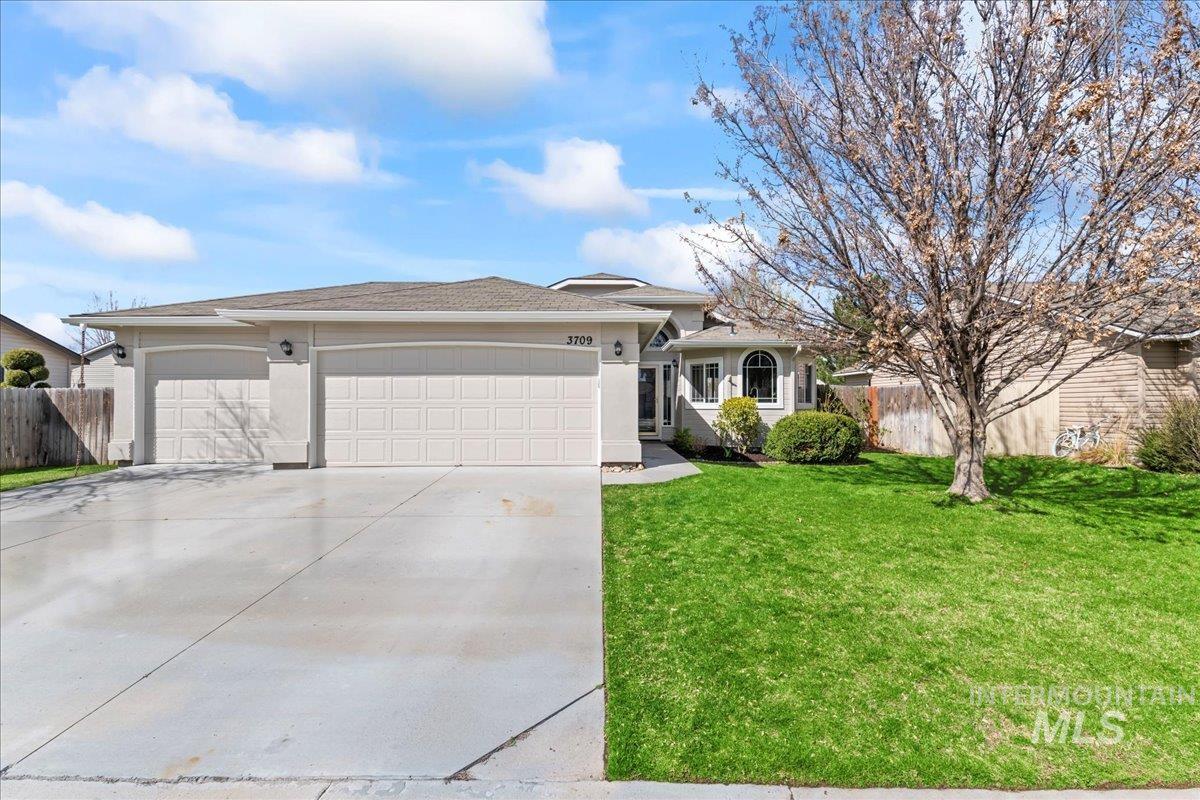 3709 S Big Springs Way Property Photo 1