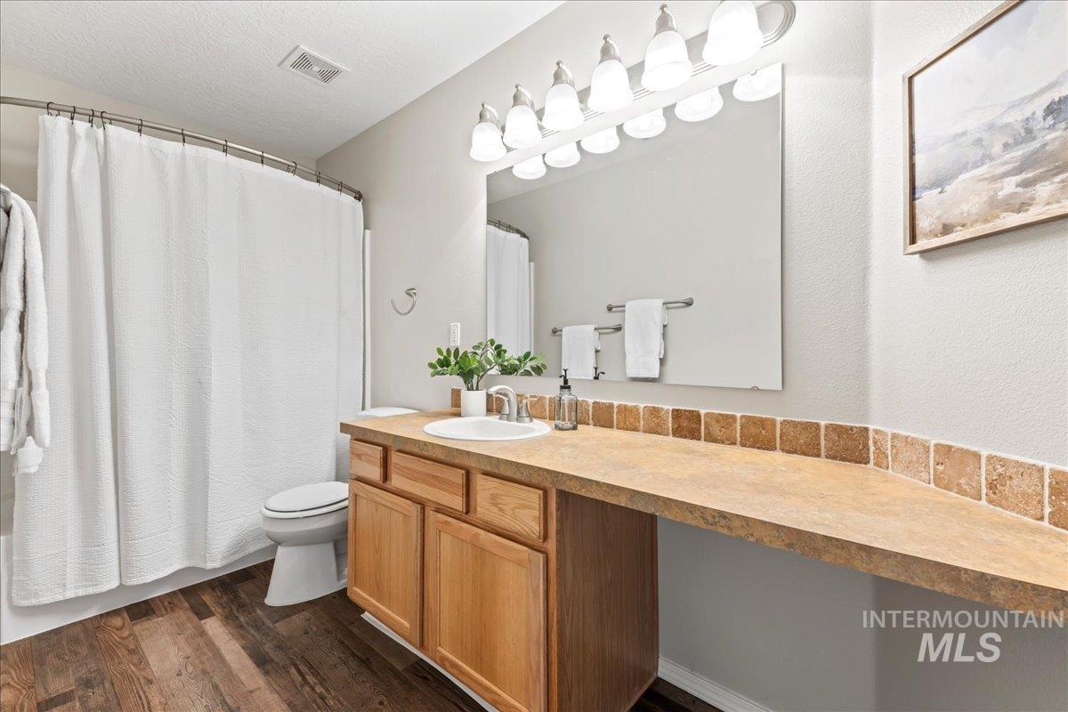 3709 S Big Springs Way Property Photo 23