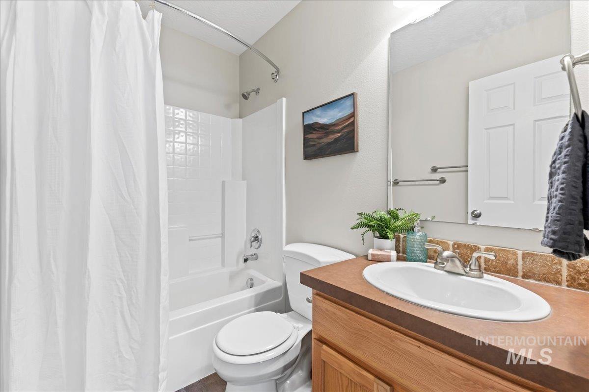 3709 S Big Springs Way Property Photo 27