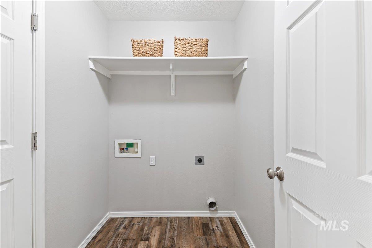 3709 S Big Springs Way Property Photo 30