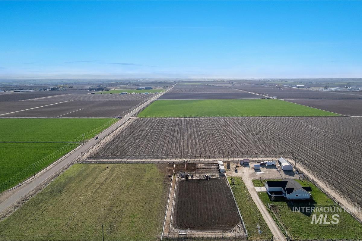 22924 Fargo Rd Property Photo 30