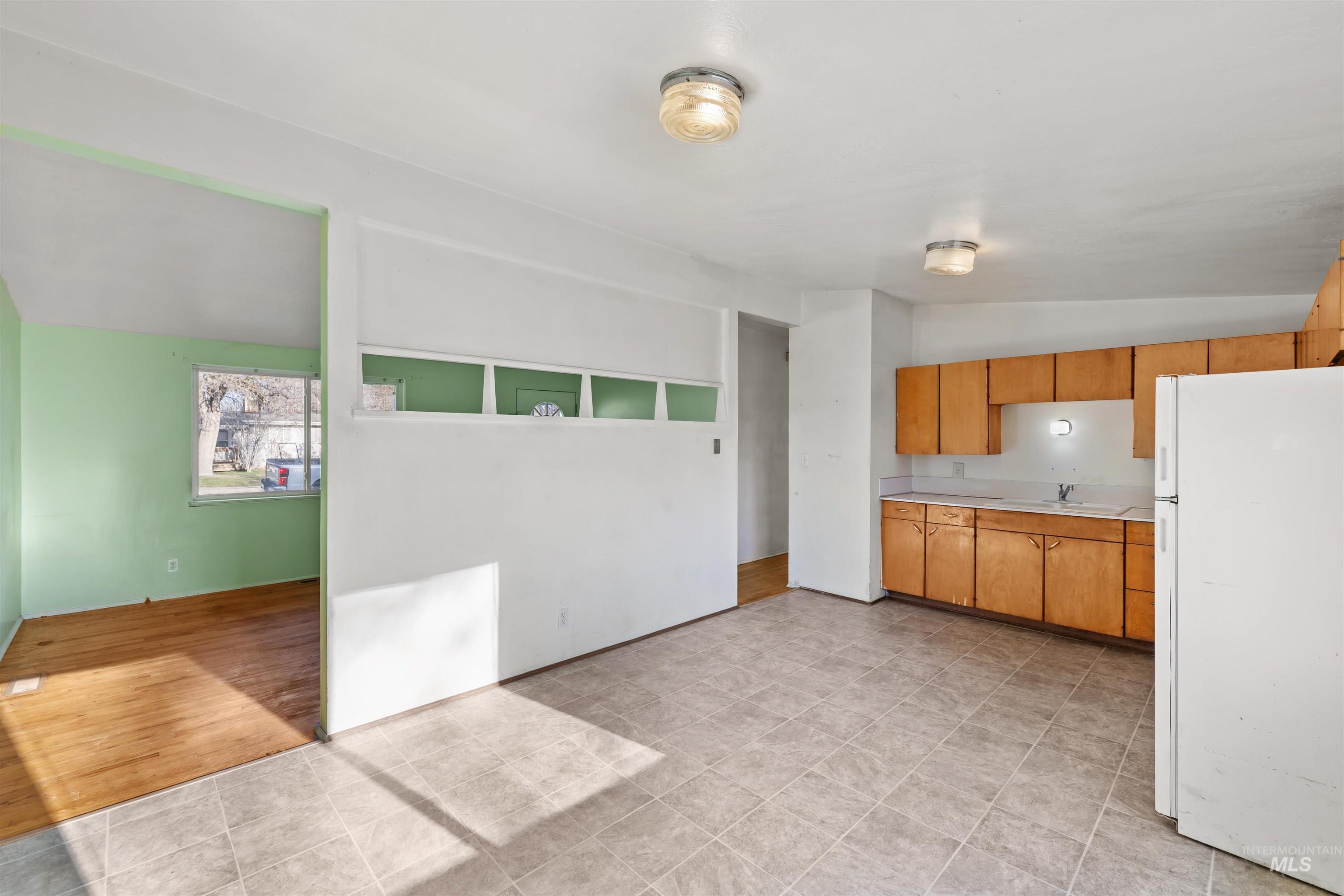 1167 Phelps Drive Property Photo 8