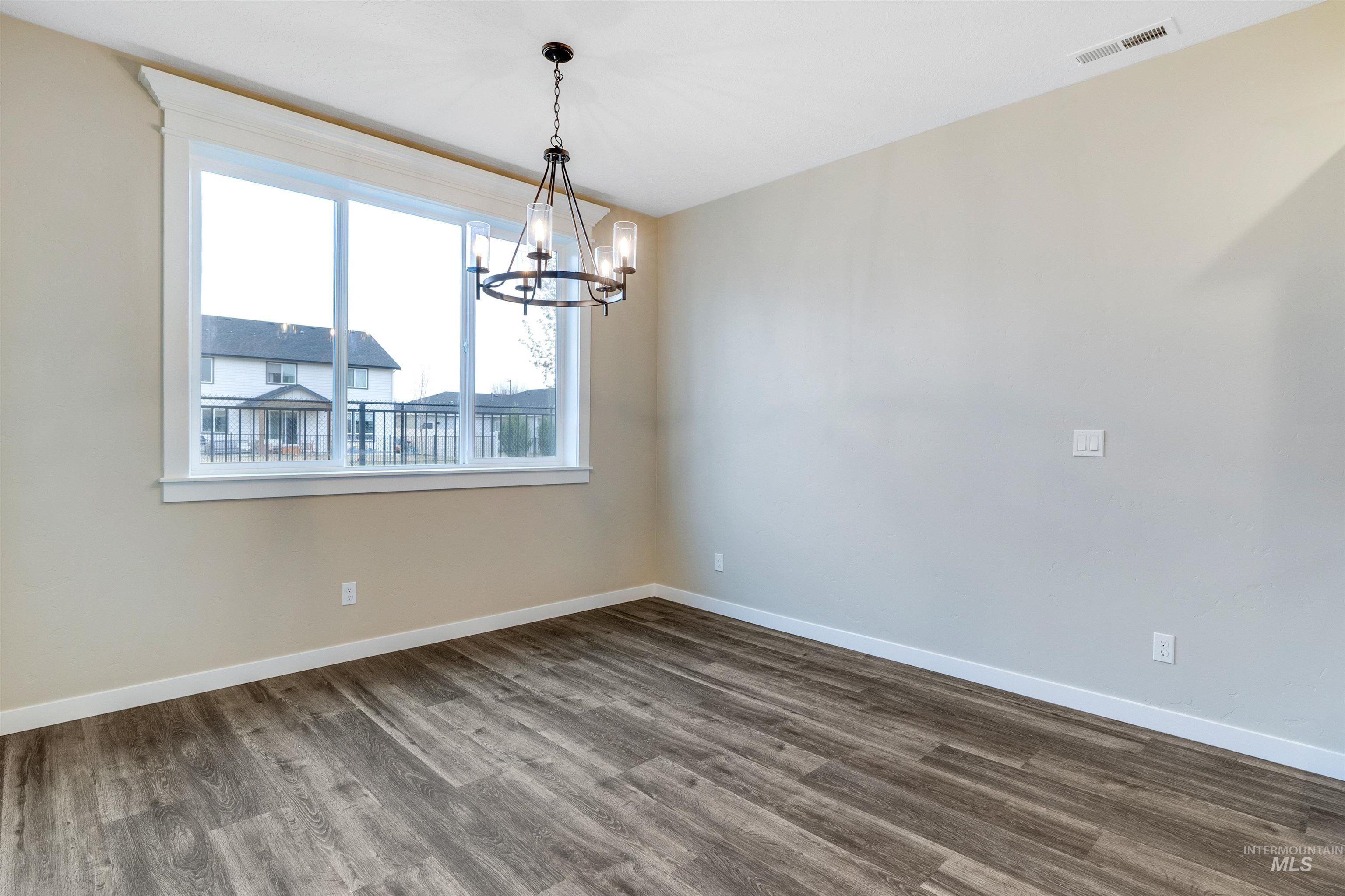 2083 E Sharptail Street Property Photo 21