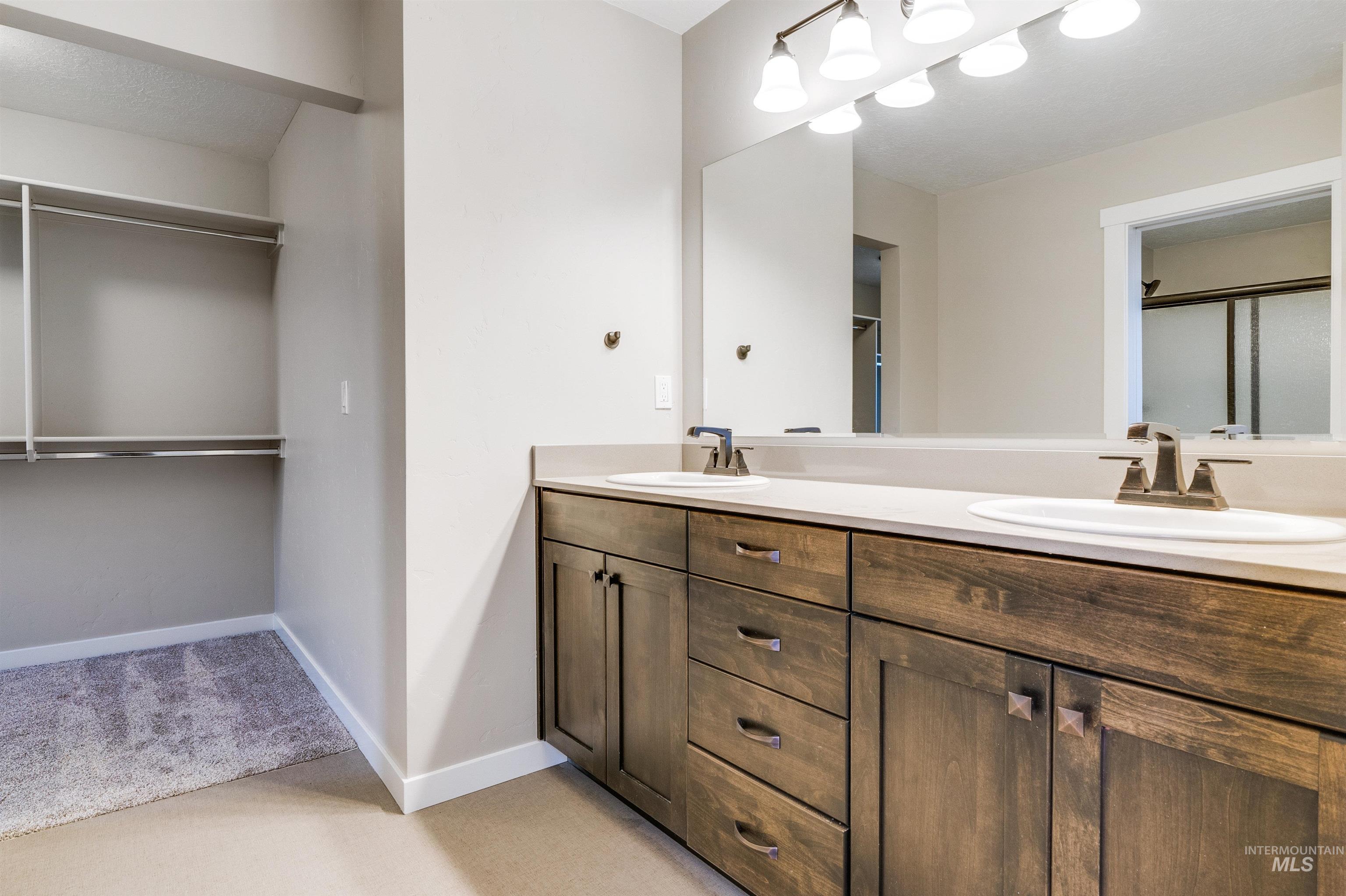 2083 E Sharptail Street Property Photo 29