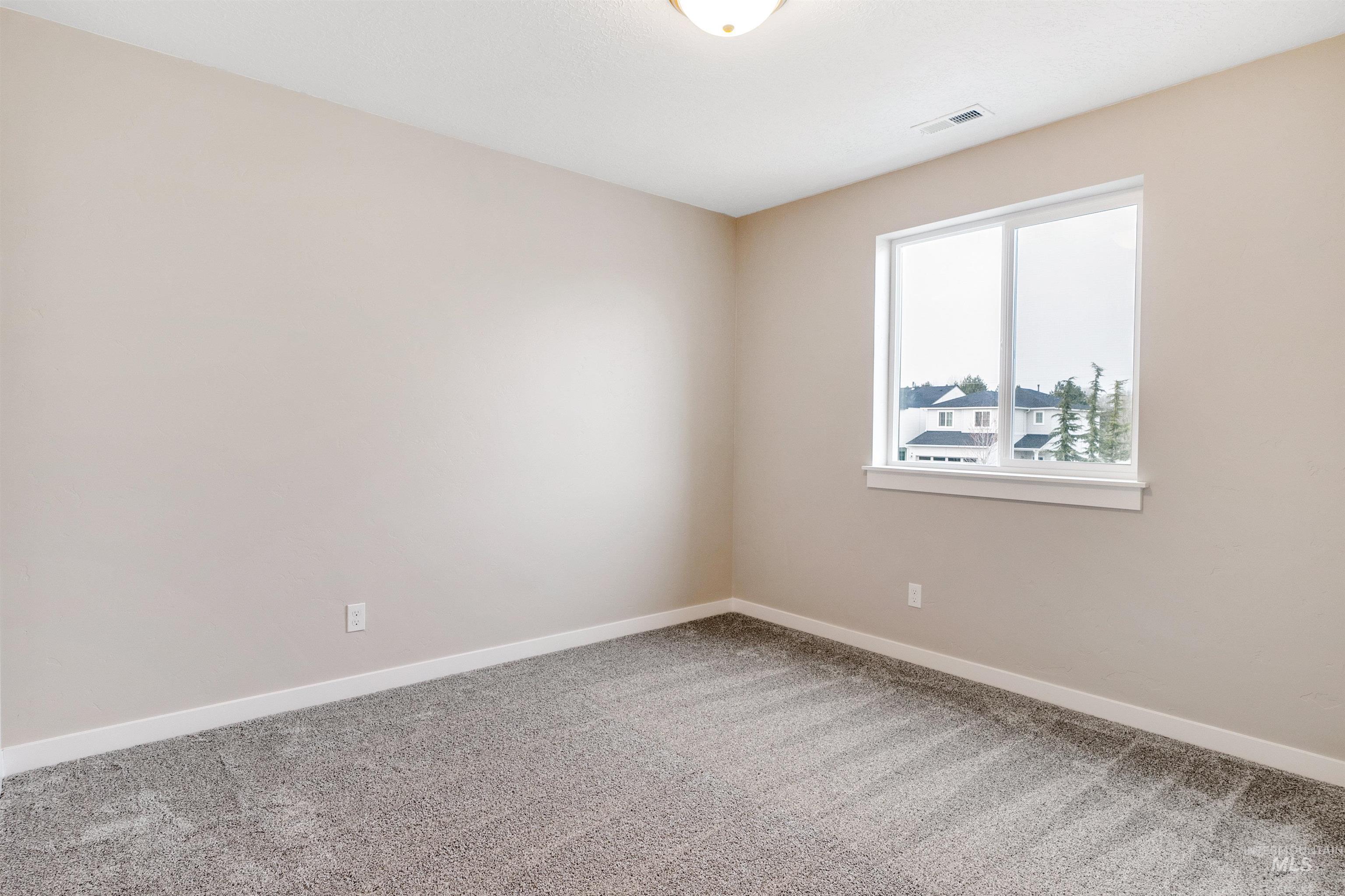 2083 E Sharptail Street Property Photo 33