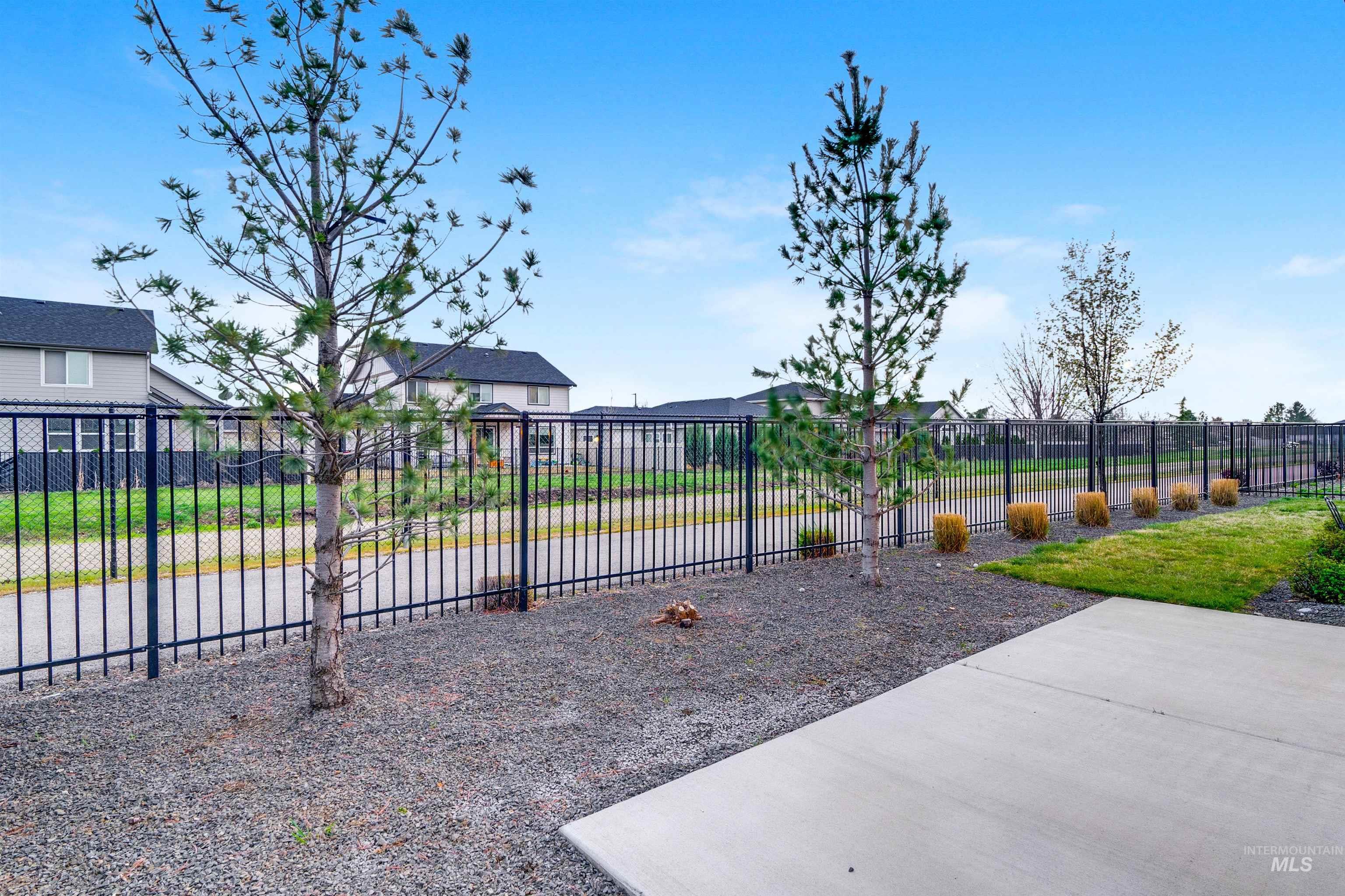 2083 E Sharptail Street Property Photo 41