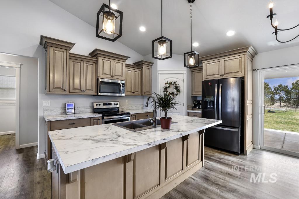 3618 Mount Olympus Way Property Photo 10