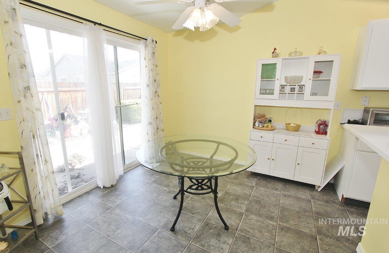 13422 W Fig St Property Photo 11