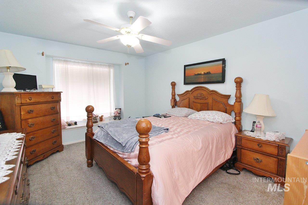 13422 W Fig St Property Photo 14