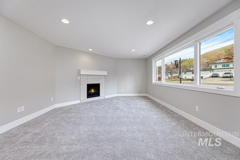 4025/4023 W Hill Rd Property Photo 6