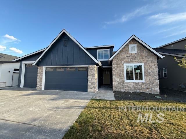 1819 E Jade Creek Lane Property Photo 2