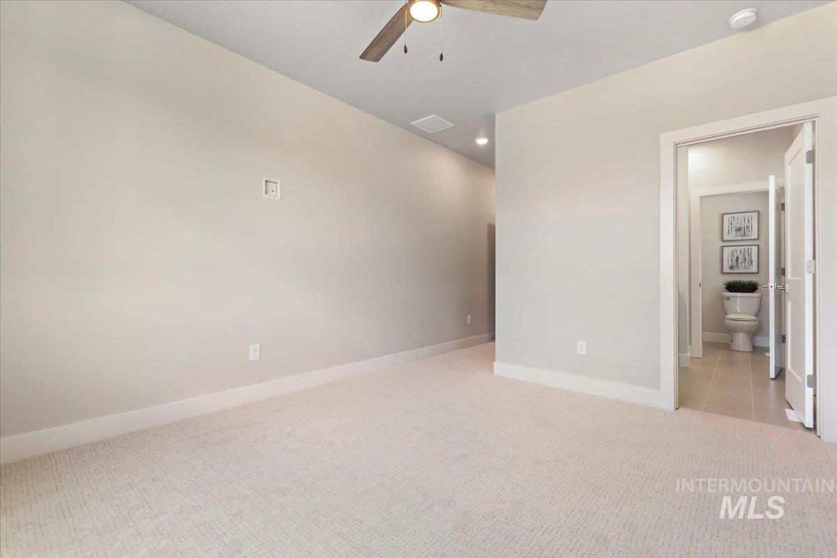 1819 E Jade Creek Lane Property Photo 21