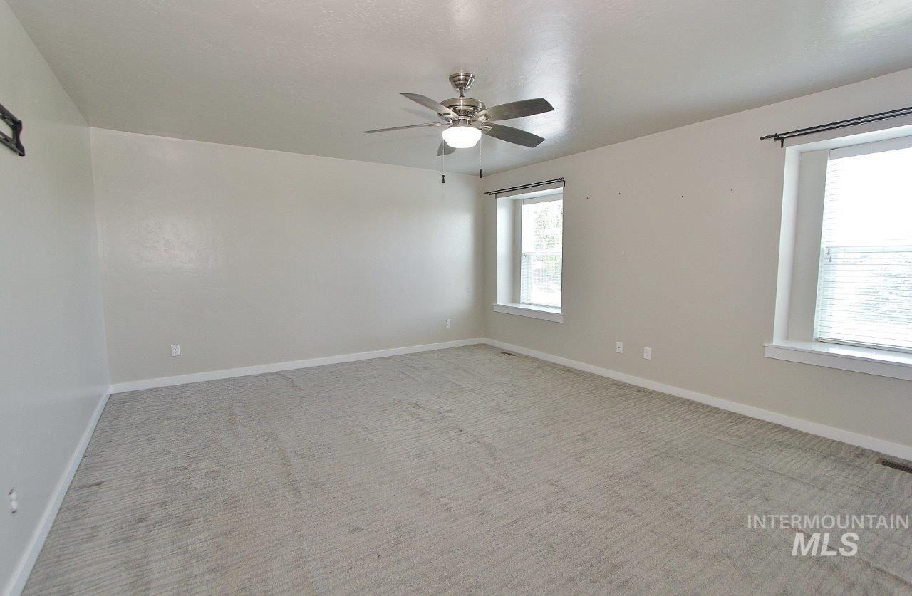 4082 S Murlo Ave Property Photo 17