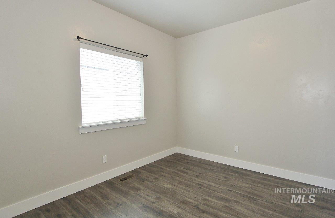 4082 S Murlo Ave Property Photo 26