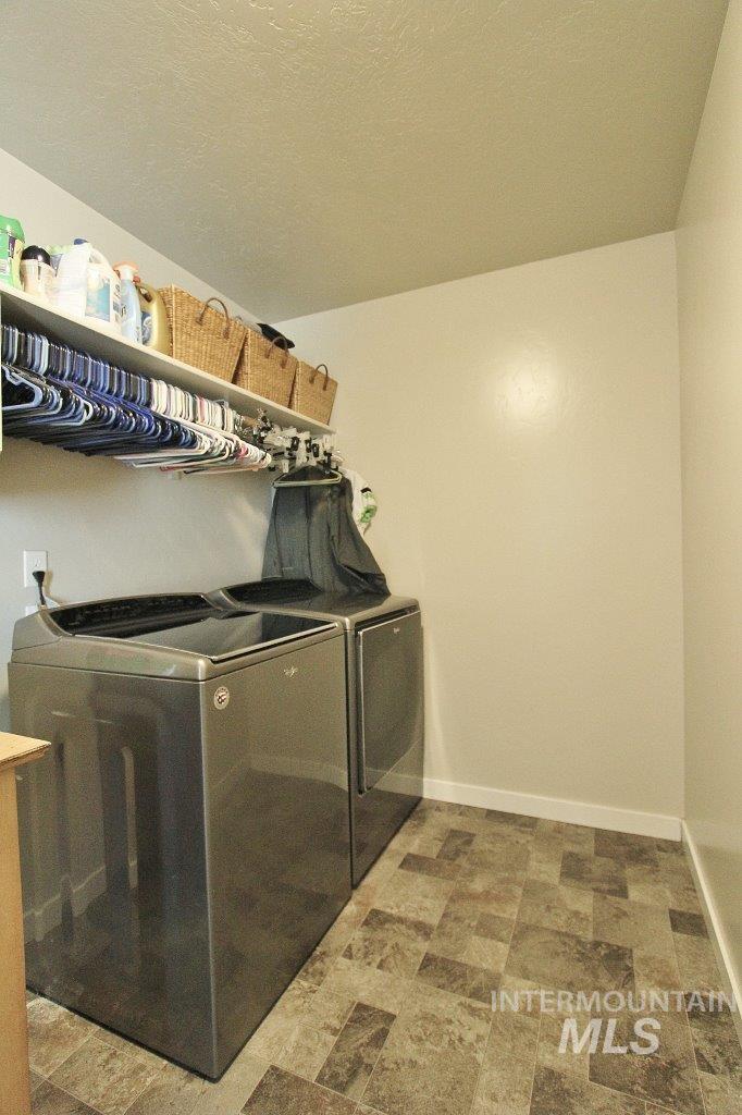 4082 S Murlo Ave Property Photo 29