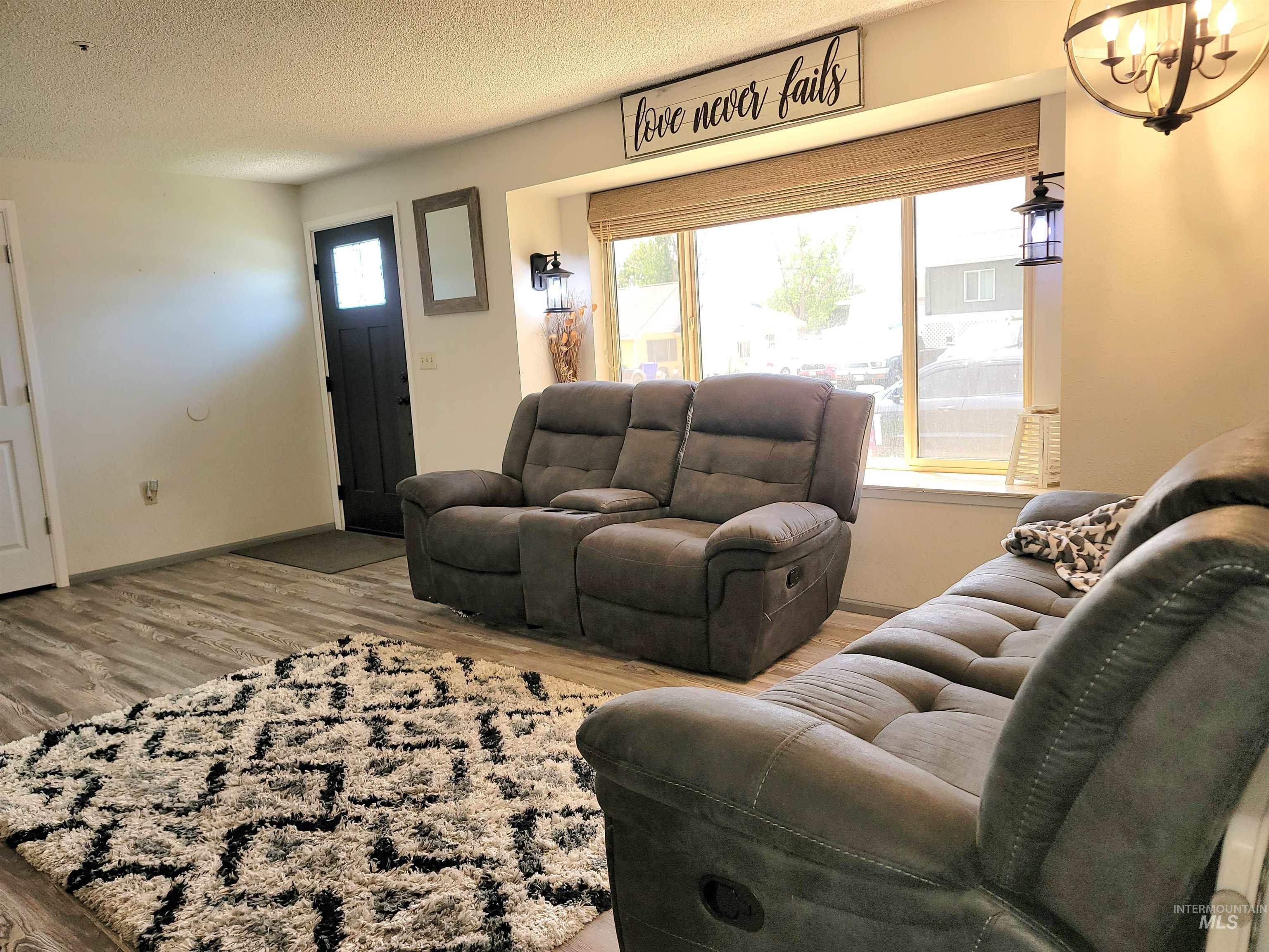 3725 18th St. Property Photo 18