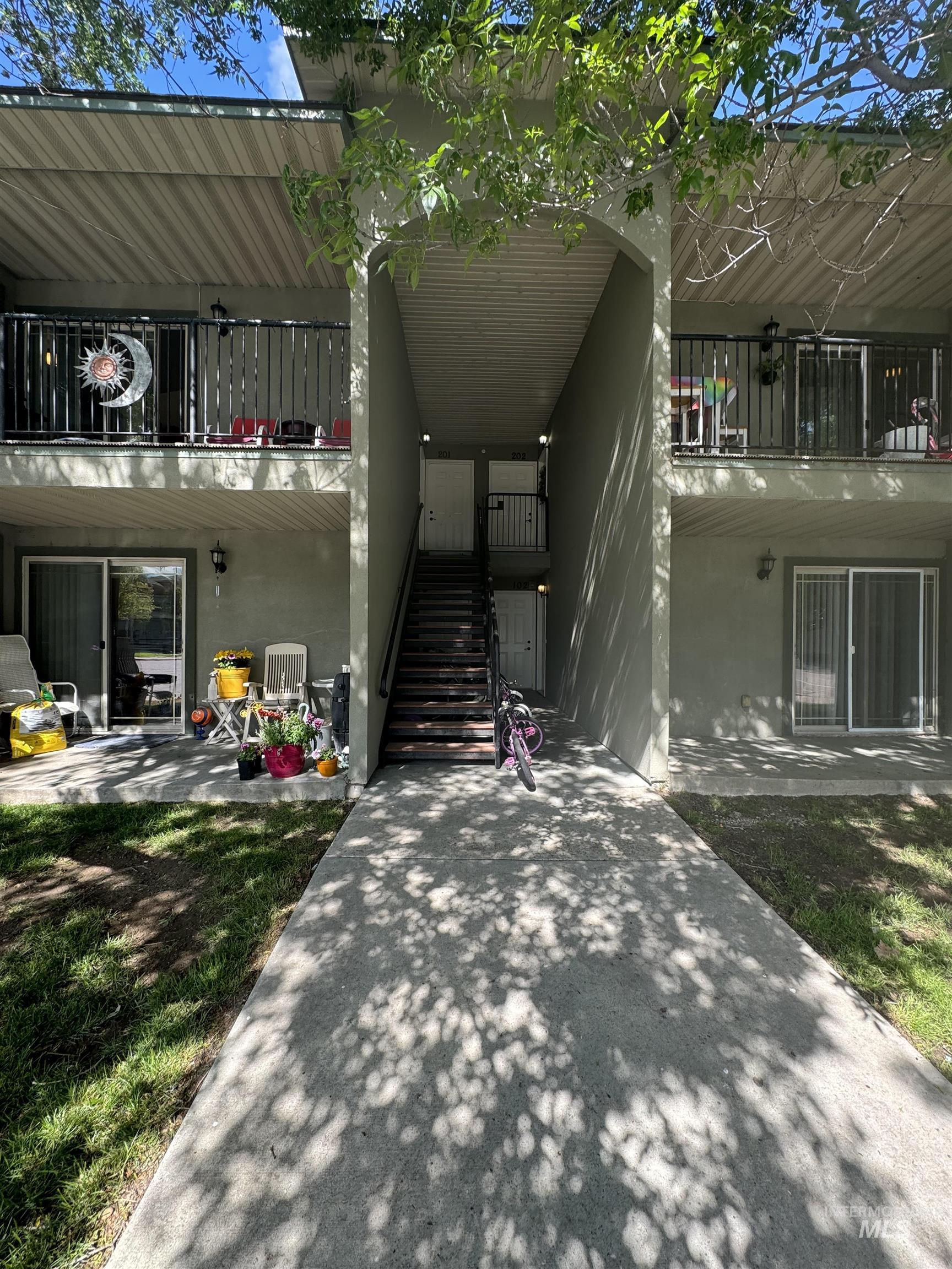 9200 A Brogan Drive Property Photo 2