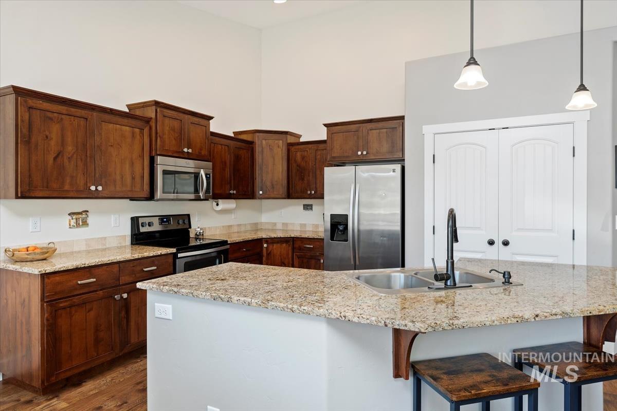 18160 N Streams Edge Way Property Photo 12