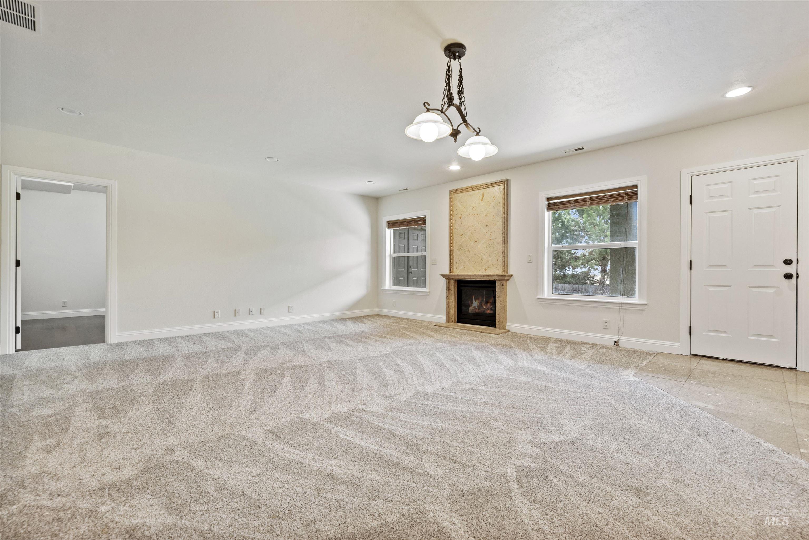 2565 S Skyview Dr Property Photo 15